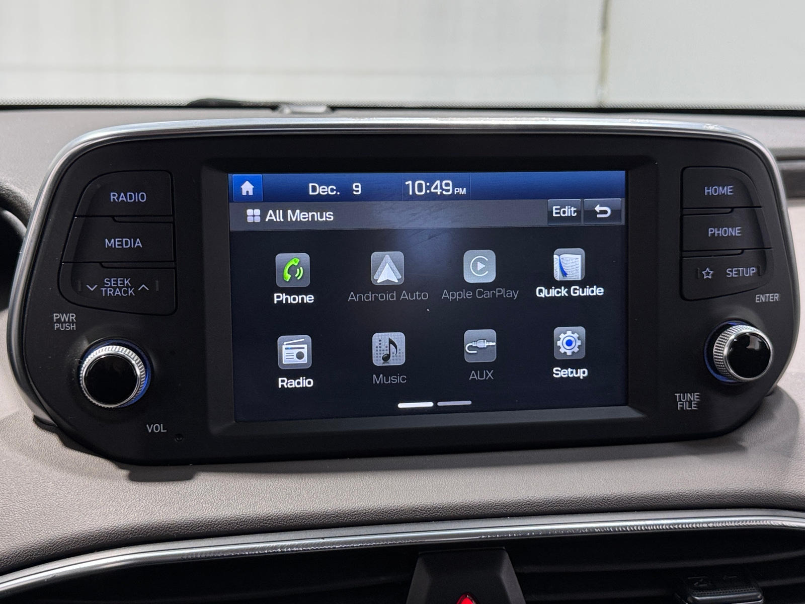 Thumbnail: 2019 Hyundai Santa Fe - 4