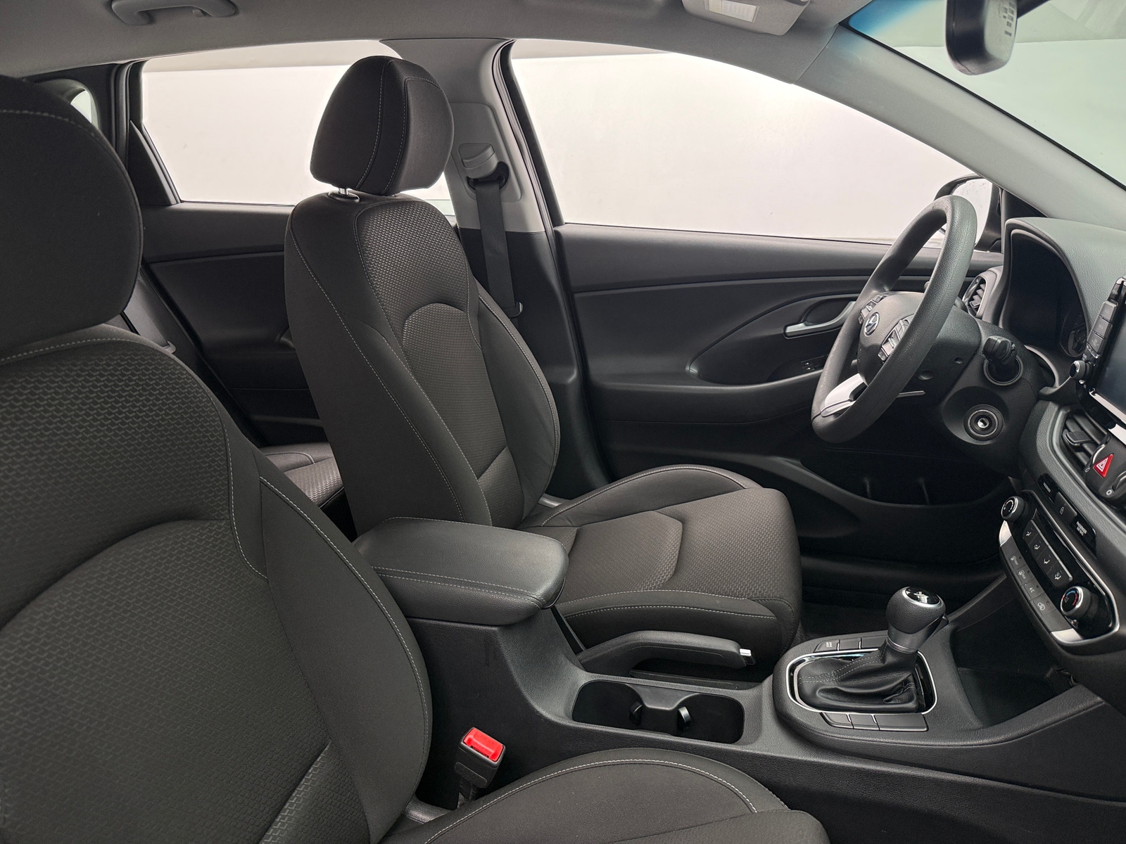 Thumbnail: 2019 Hyundai Elantra - 2