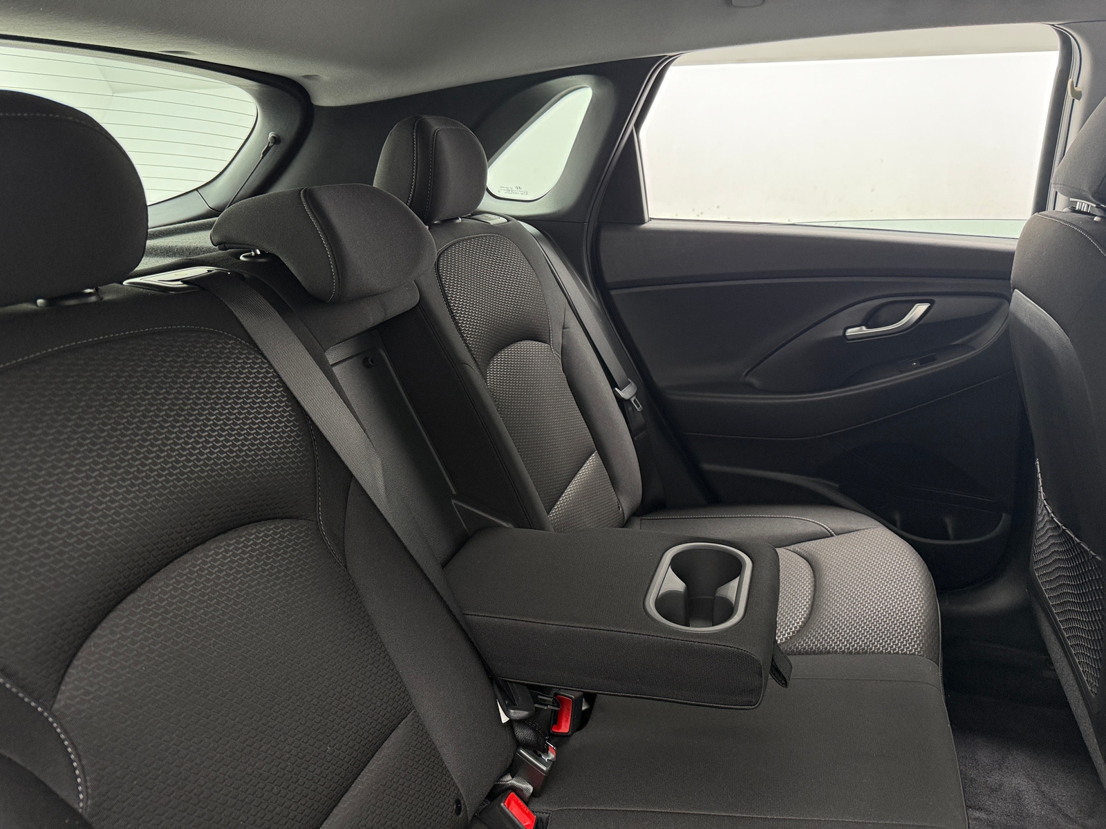 Thumbnail: 2019 Hyundai Elantra - 6