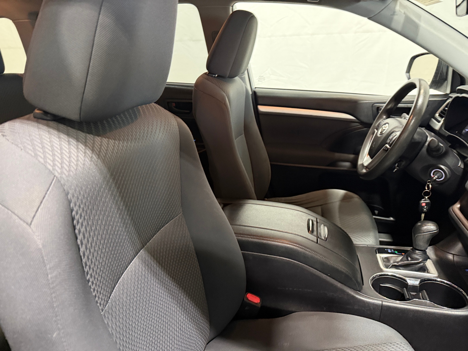 Thumbnail: 2019 Toyota Highlander - 2