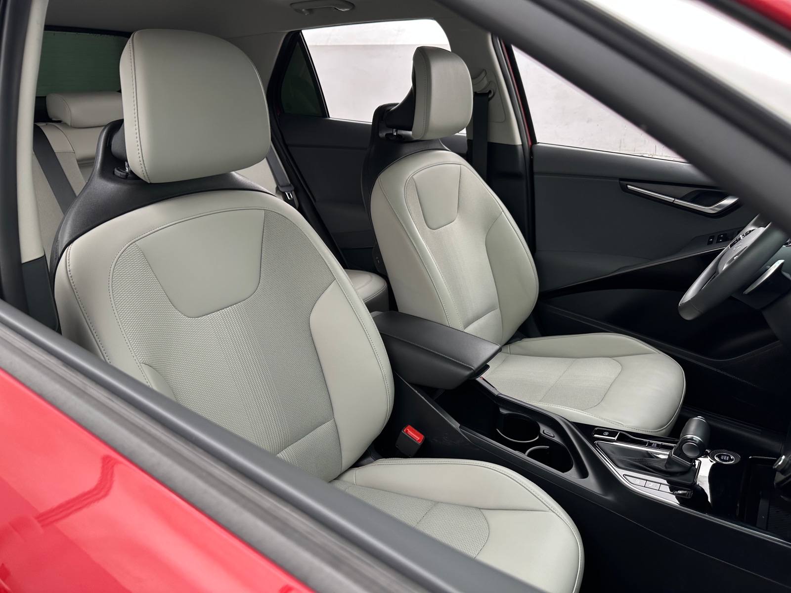 Thumbnail: 2024 Kia Niro - 2