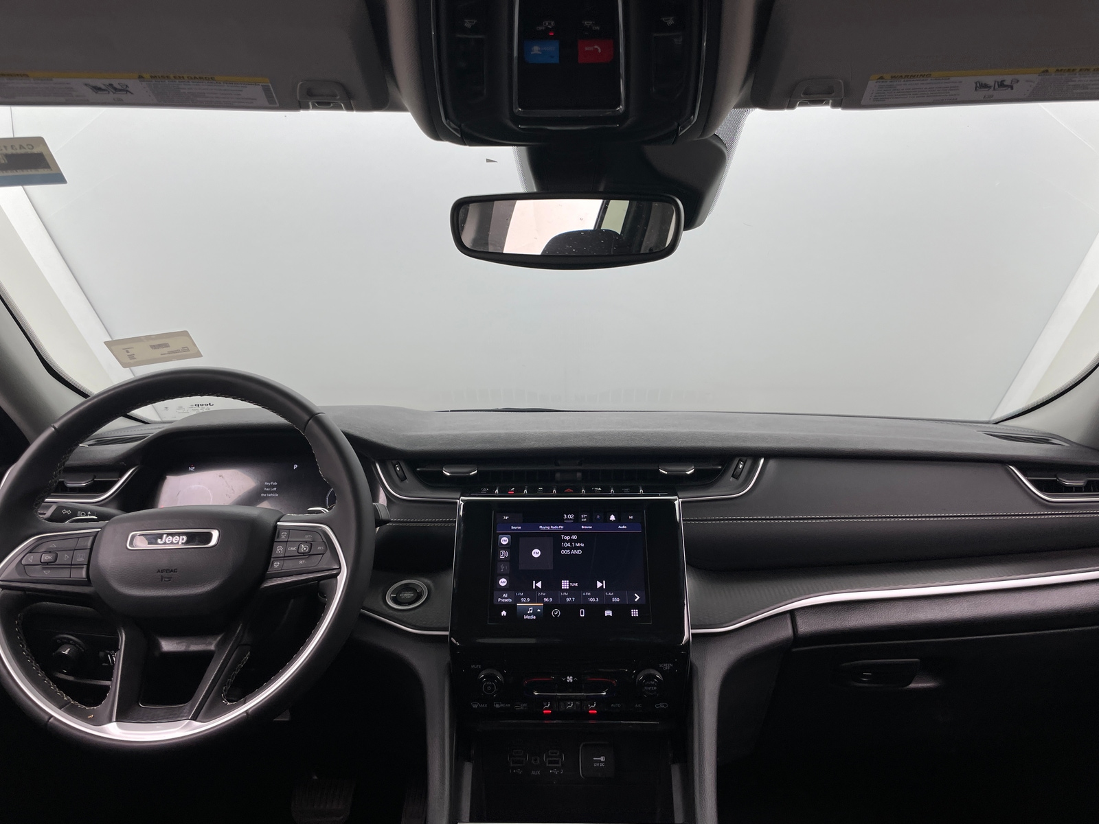 Thumbnail: 2023 Jeep Grand Cherokee - 3