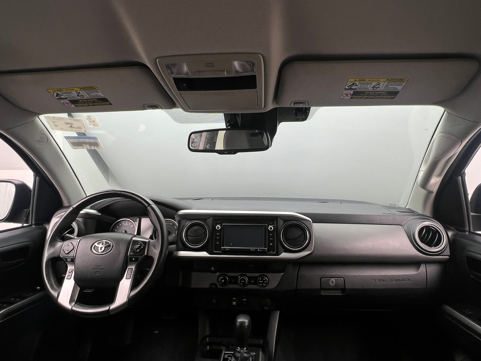 Thumbnail: 2018 Toyota Tacoma - 3