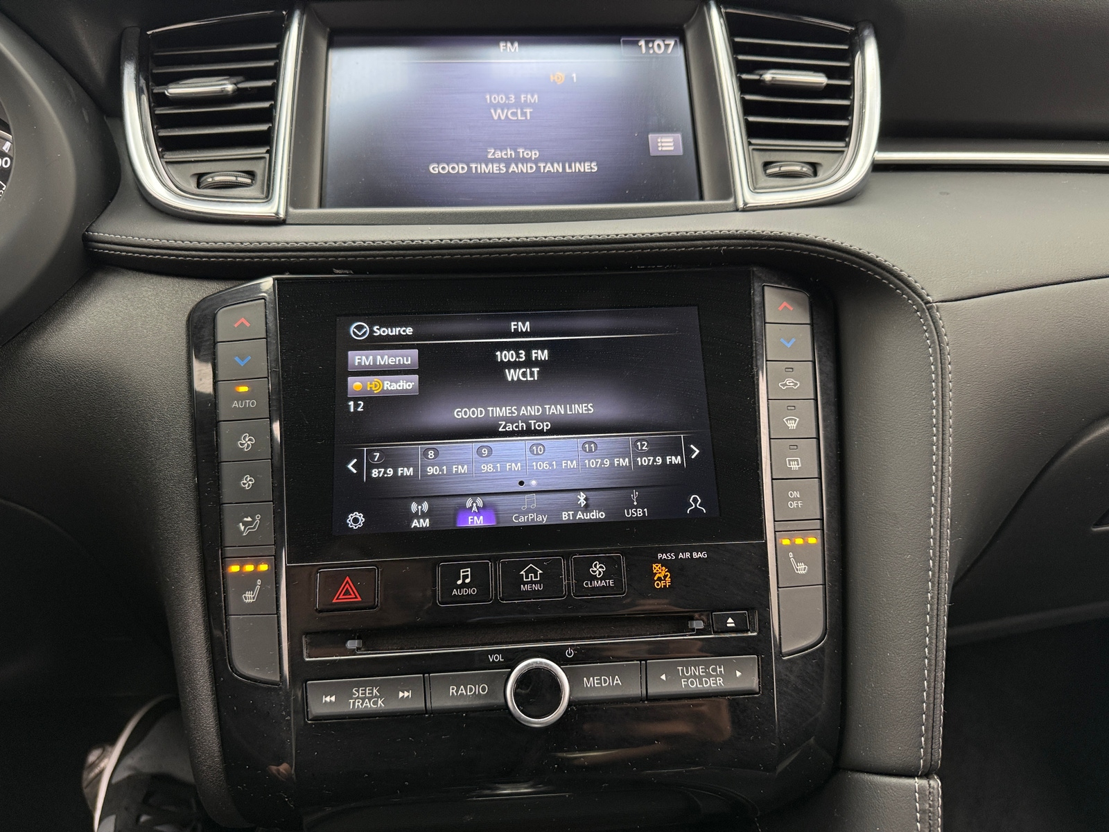 Thumbnail: 2022 INFINITI QX55 - 3