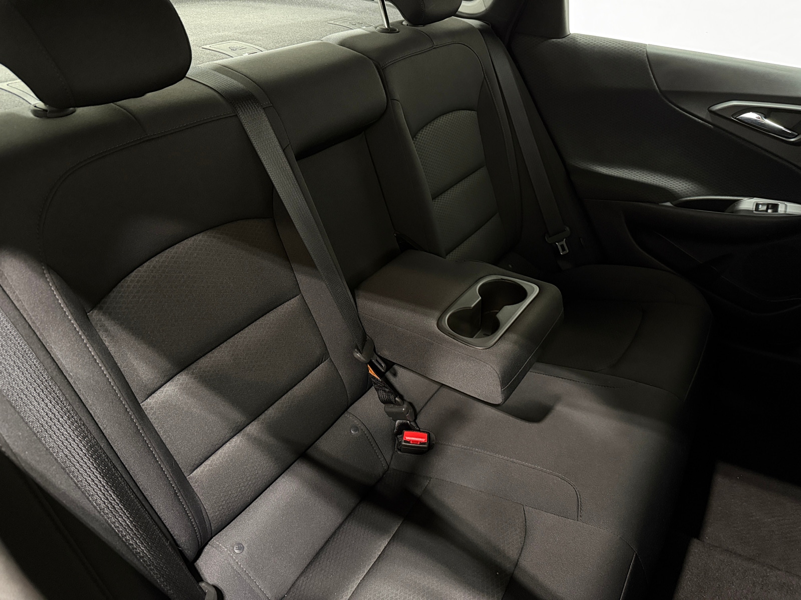 Thumbnail: 2018 Chevrolet Malibu - 6