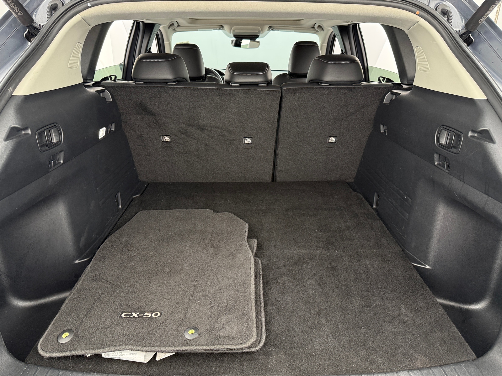 Thumbnail: 2025 Mazda CX-50 - 6