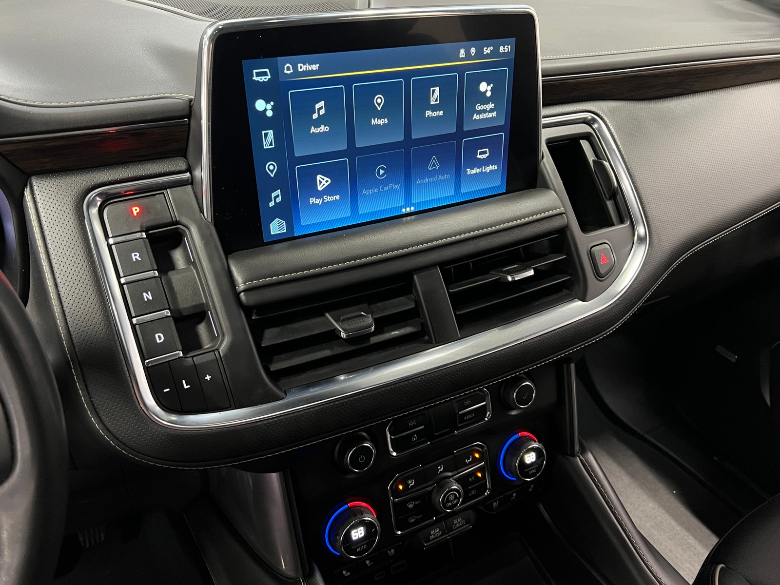 Thumbnail: 2023 Chevrolet Suburban - 3