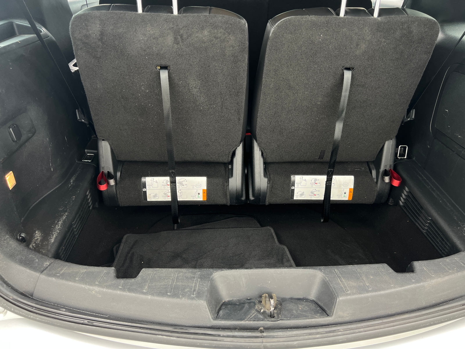 Thumbnail: 2017 Ford Explorer - 7