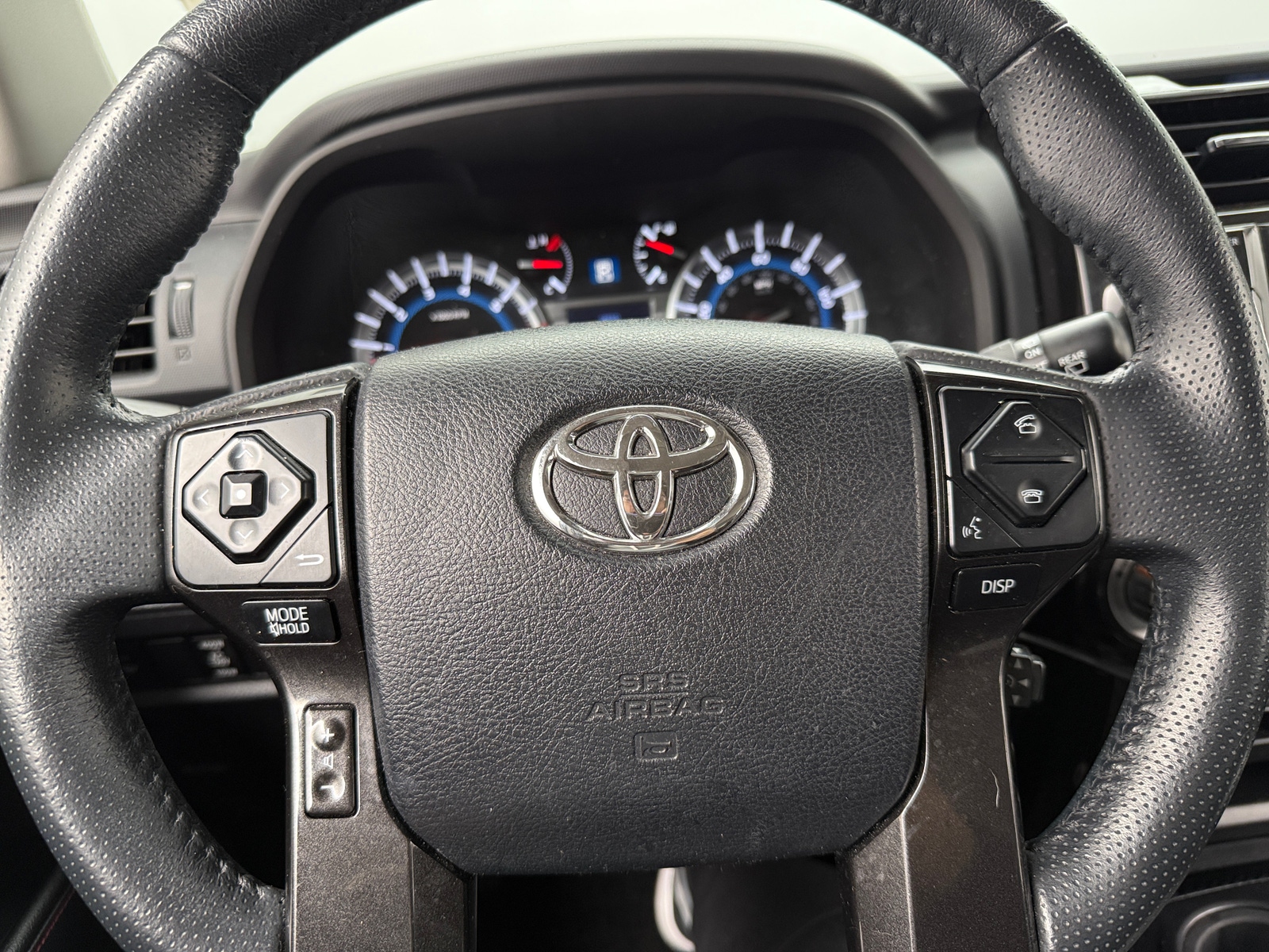 Thumbnail: 2019 Toyota 4Runner - 4