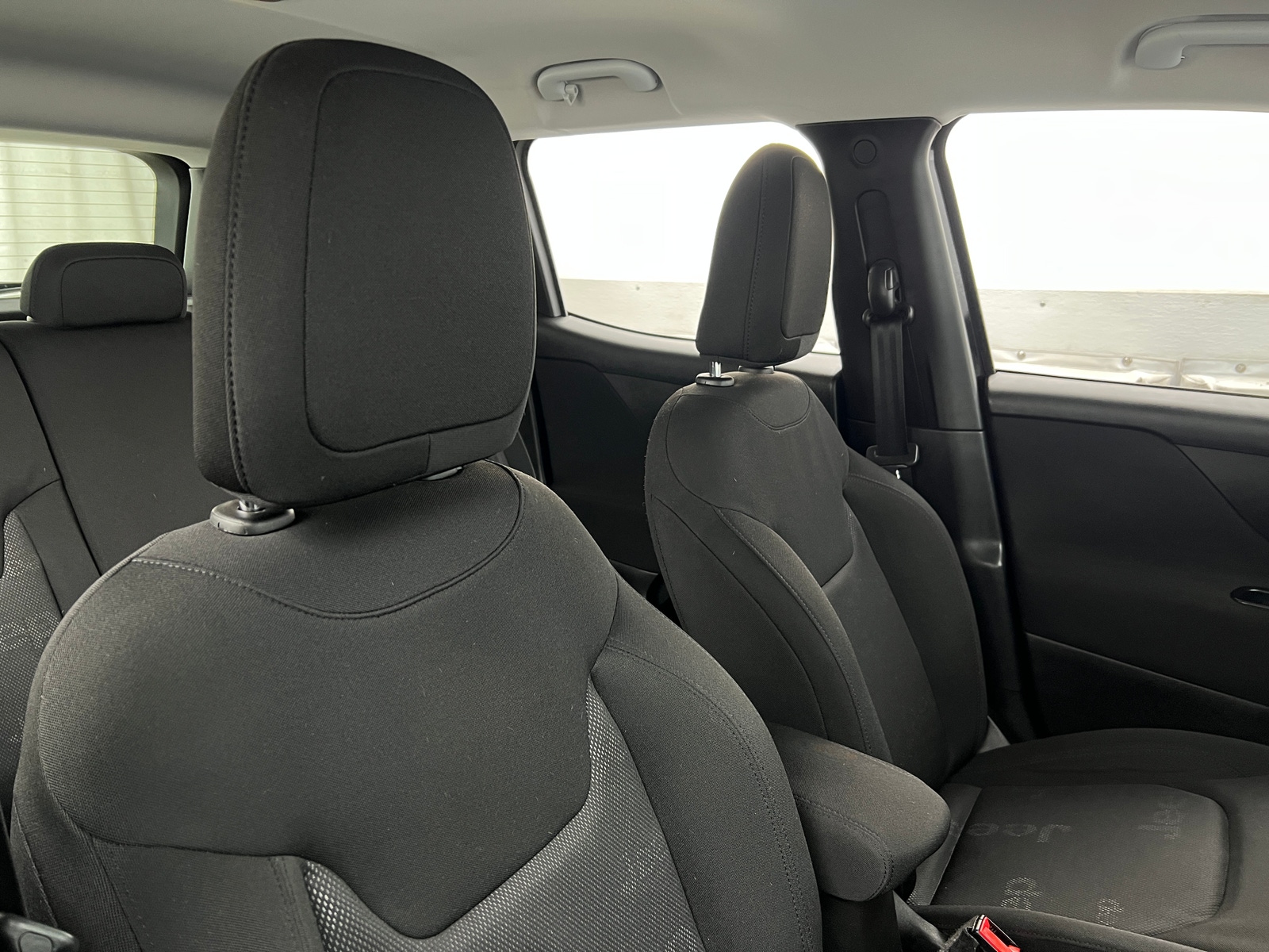 Thumbnail: 2016 Jeep Renegade - 2