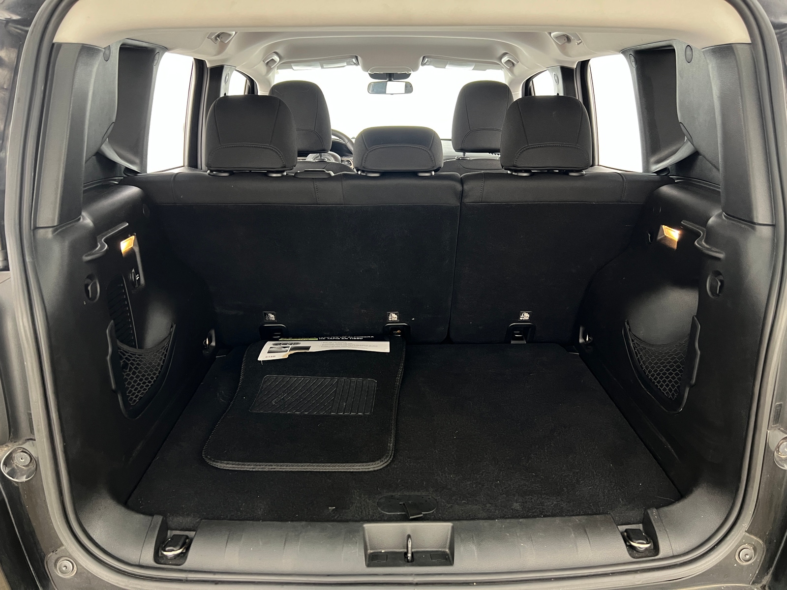 Thumbnail: 2016 Jeep Renegade - 7