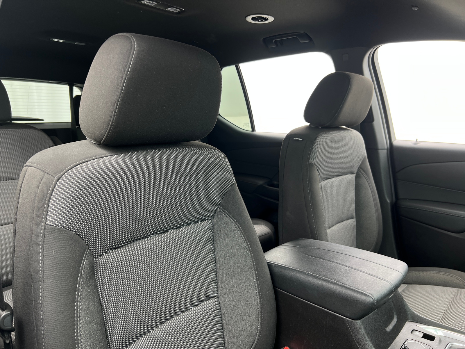 Thumbnail: 2023 Chevrolet Traverse - 2