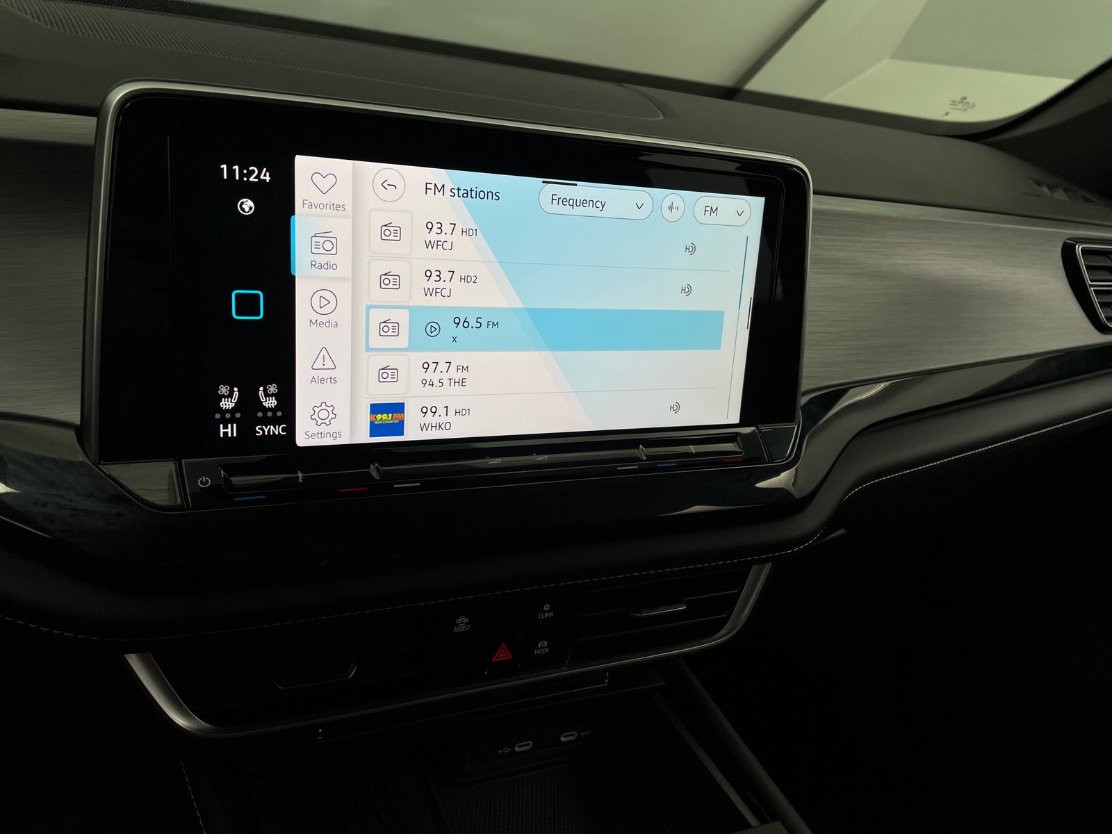 Thumbnail: 2025 Volkswagen Atlas - 3