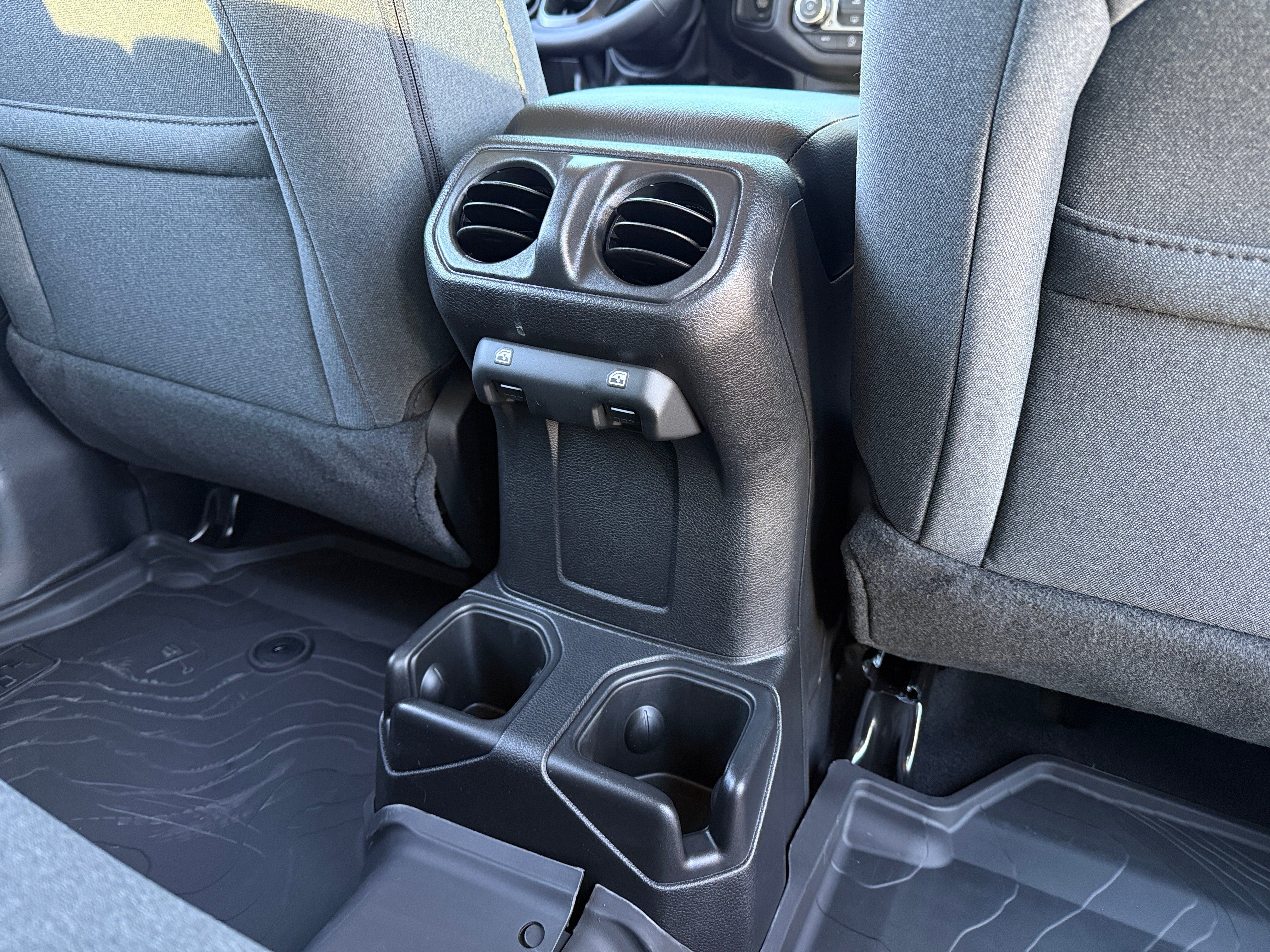 2026 Jeep Wrangler 4-Door Willys - Photo 1