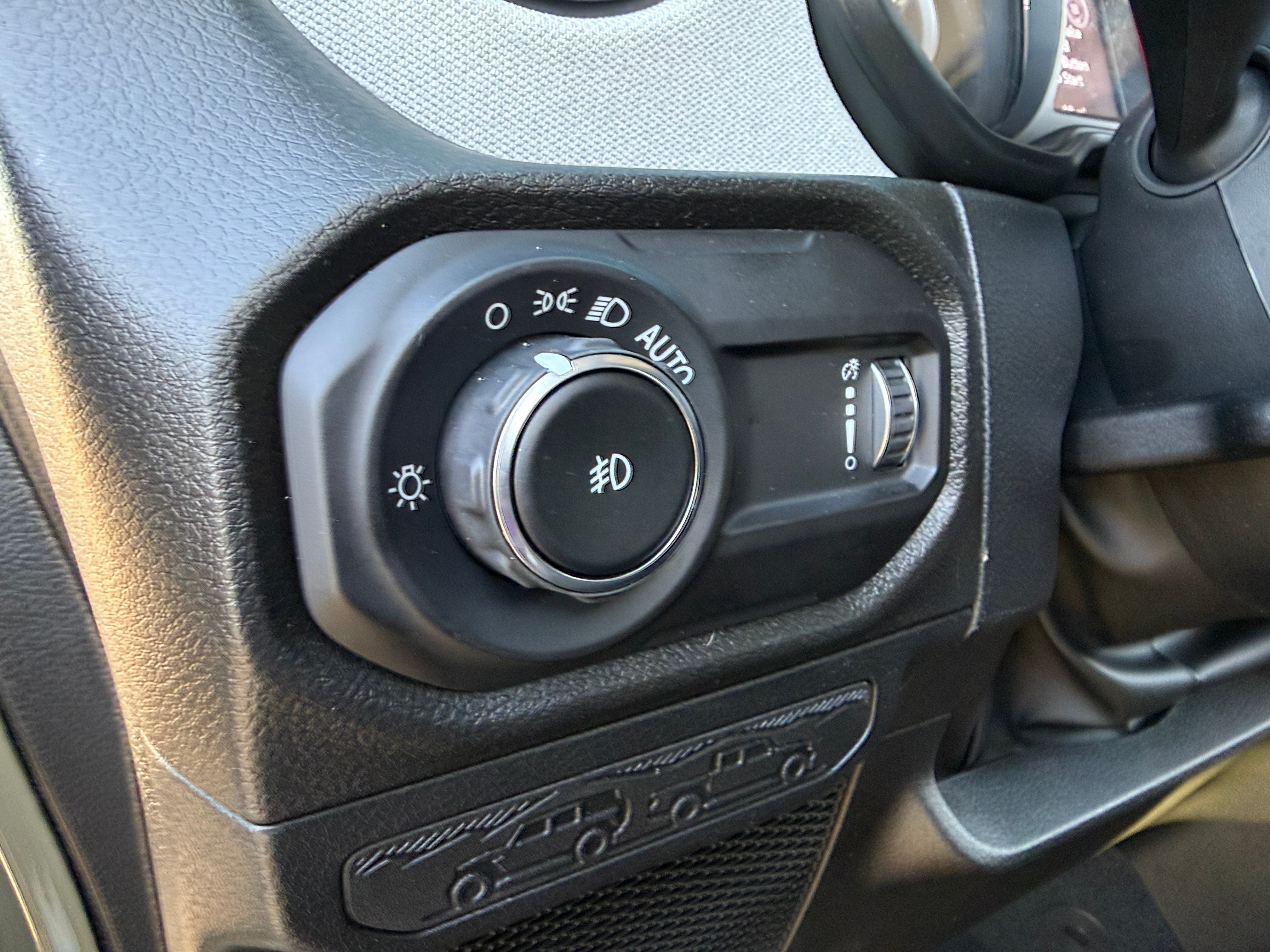 2026 Jeep Wrangler 4-Door Willys - Photo 11