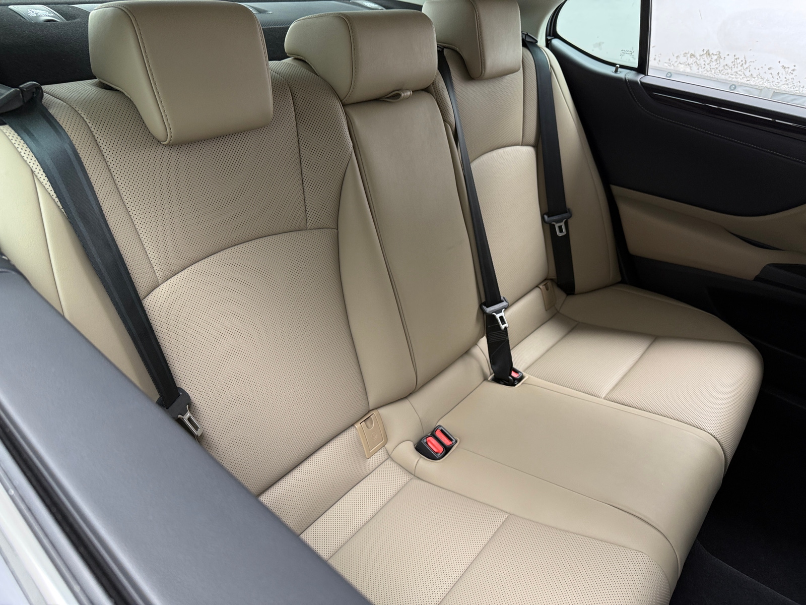 Thumbnail: 2020 Lexus ES - 5