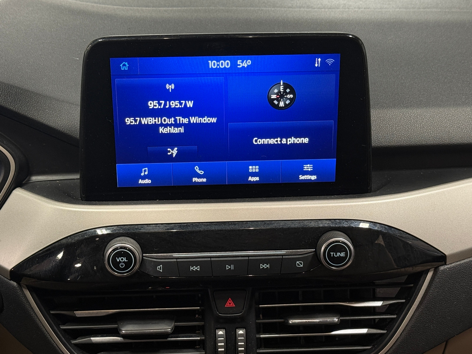 Thumbnail: 2021 Ford Escape - 4