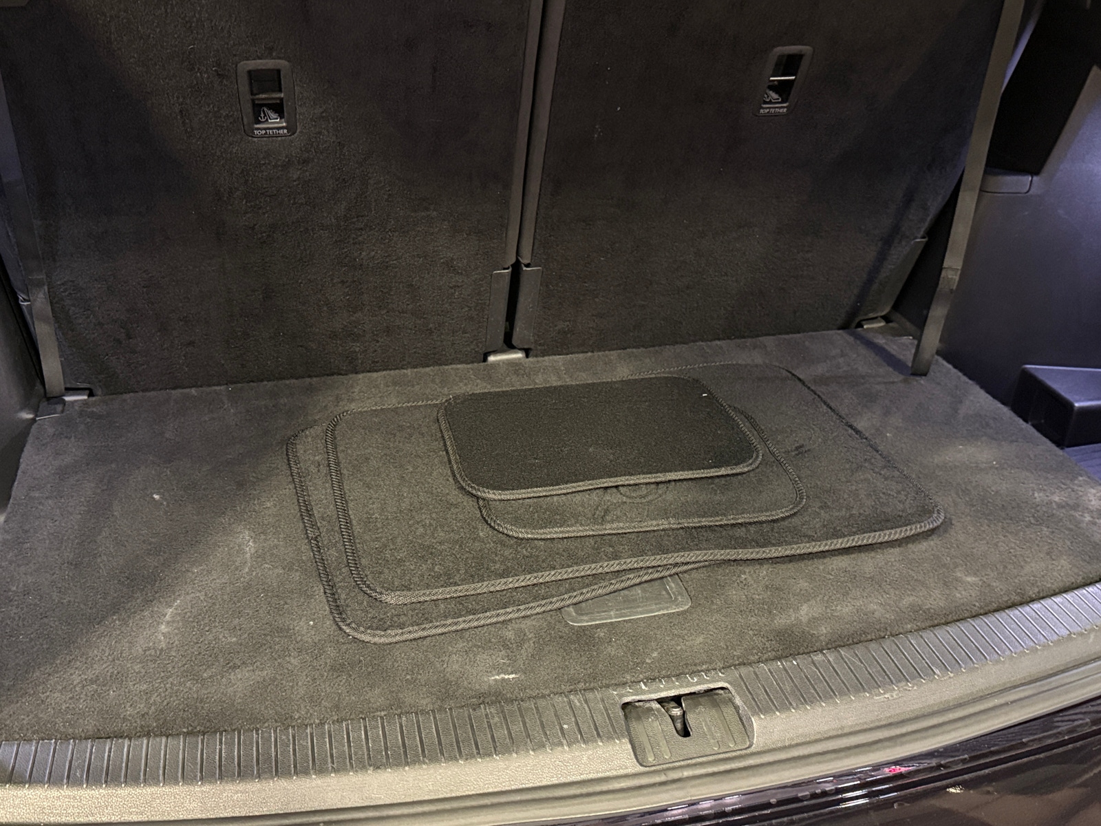 Thumbnail: 2024 Volkswagen Atlas - 6