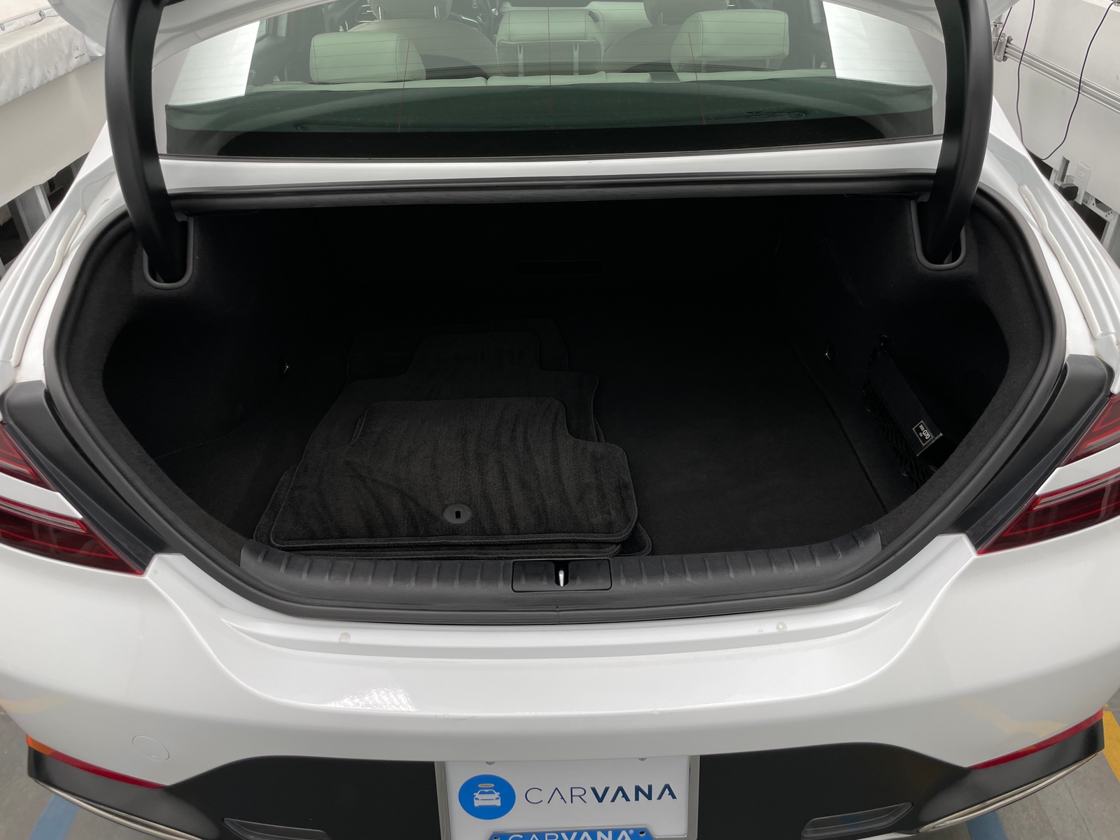 Thumbnail: 2025 Genesis G70 - 6