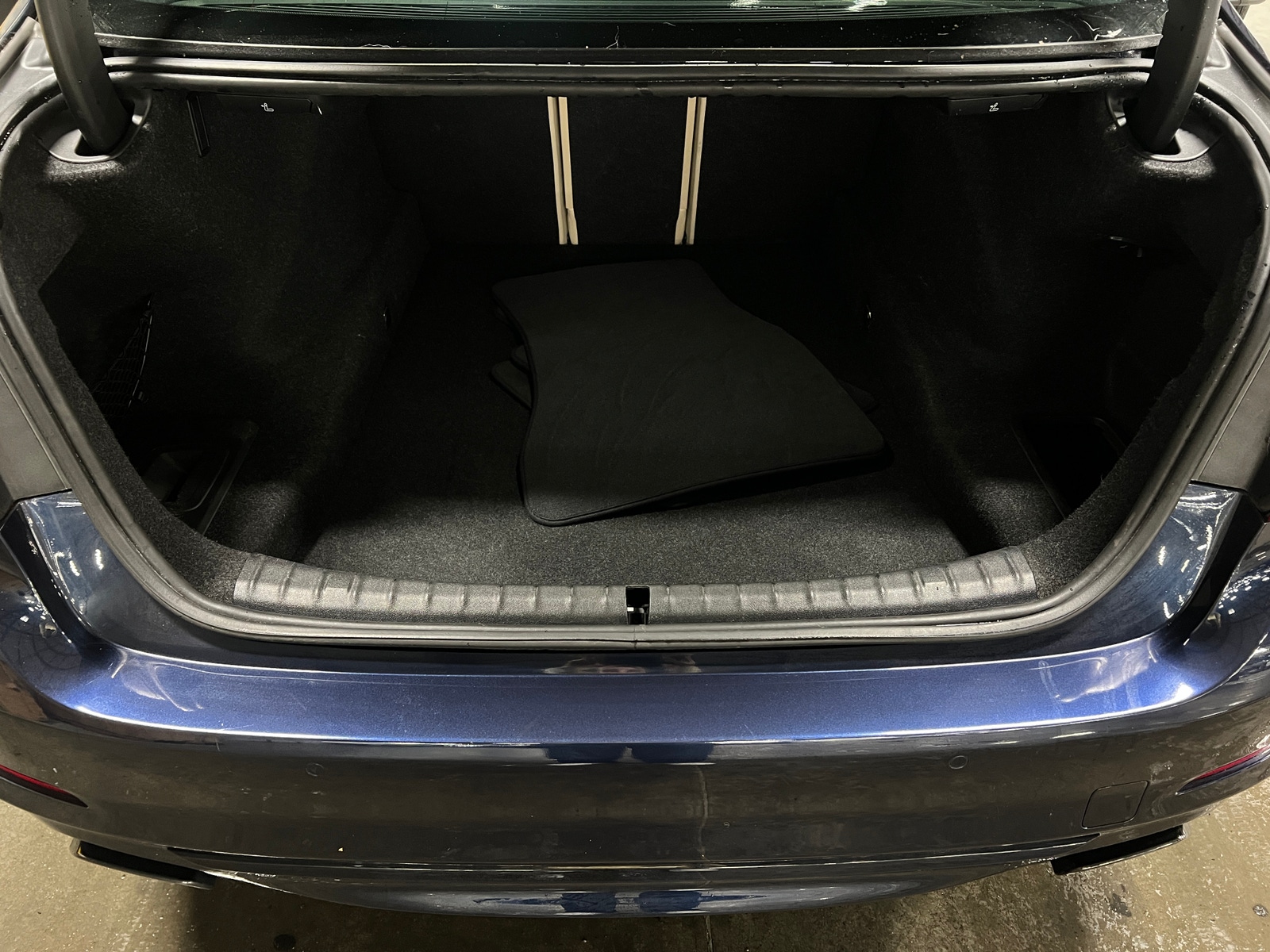 Thumbnail: 2020 BMW 5 Series - 6