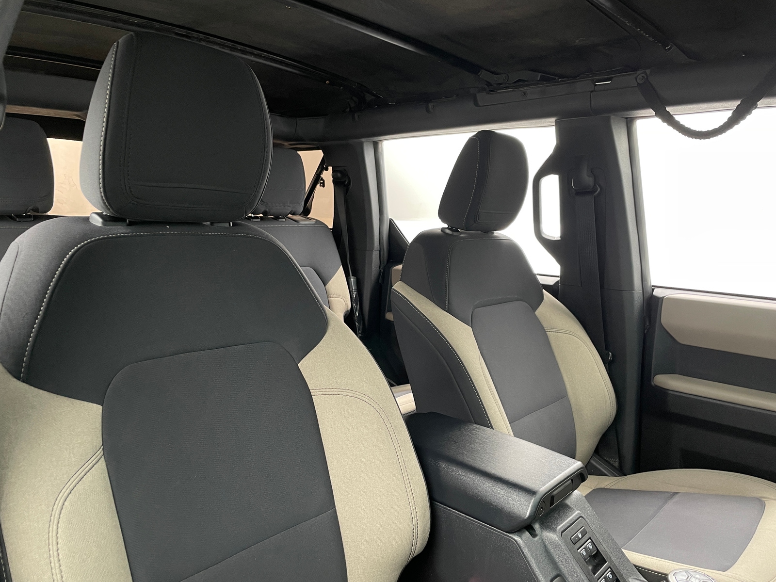 Thumbnail: 2022 Ford Bronco - 2