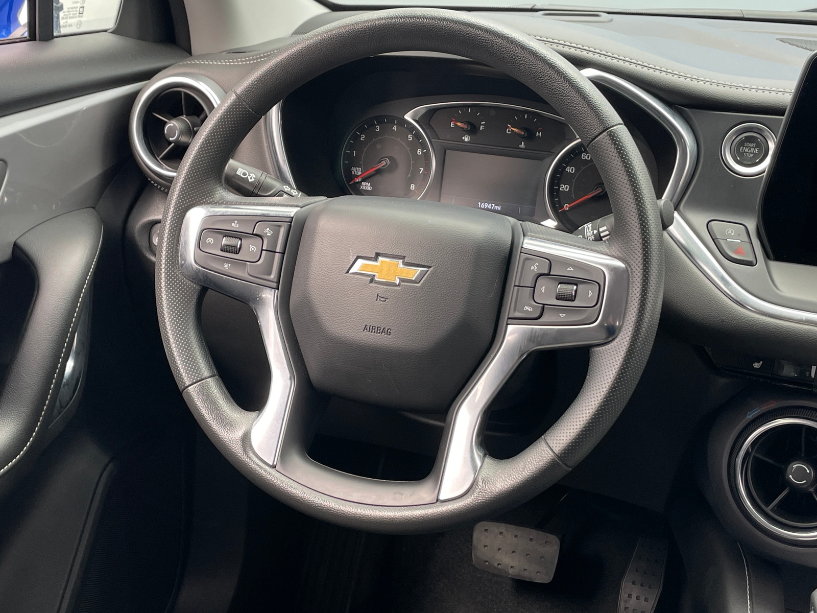 Thumbnail: 2025 Chevrolet Blazer - 5