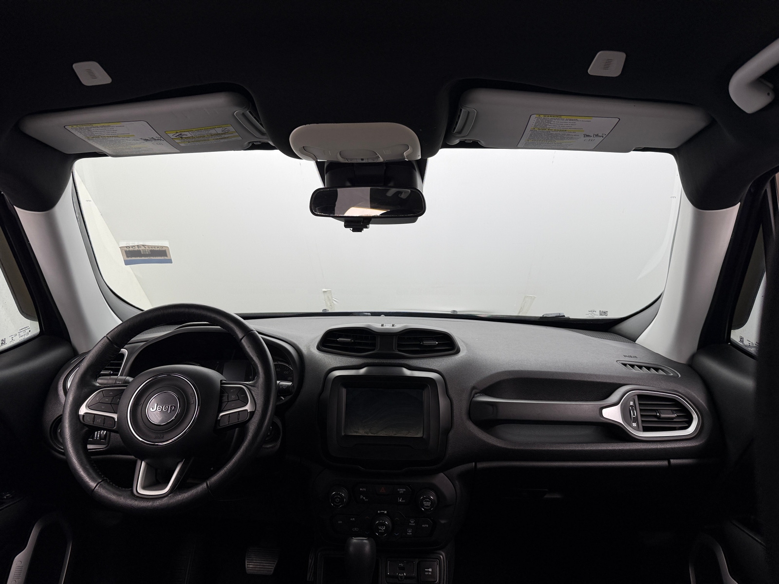 Thumbnail: 2018 Jeep Renegade - 3