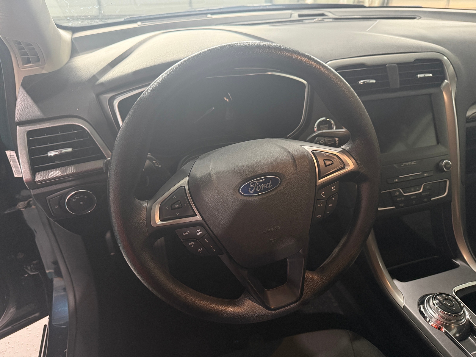 Thumbnail: 2020 Ford Fusion - 5