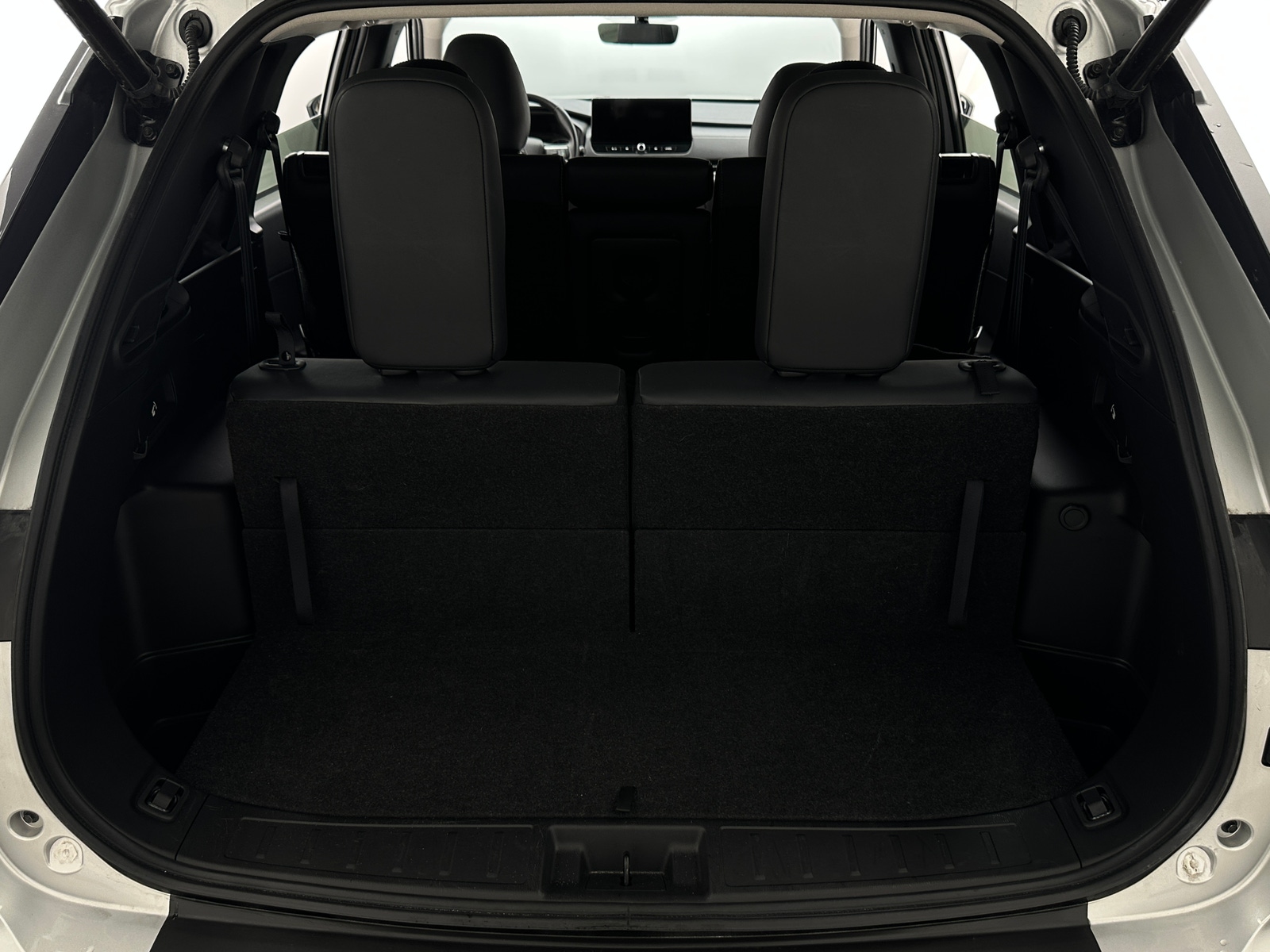 Thumbnail: 2025 Mitsubishi Outlander - 6