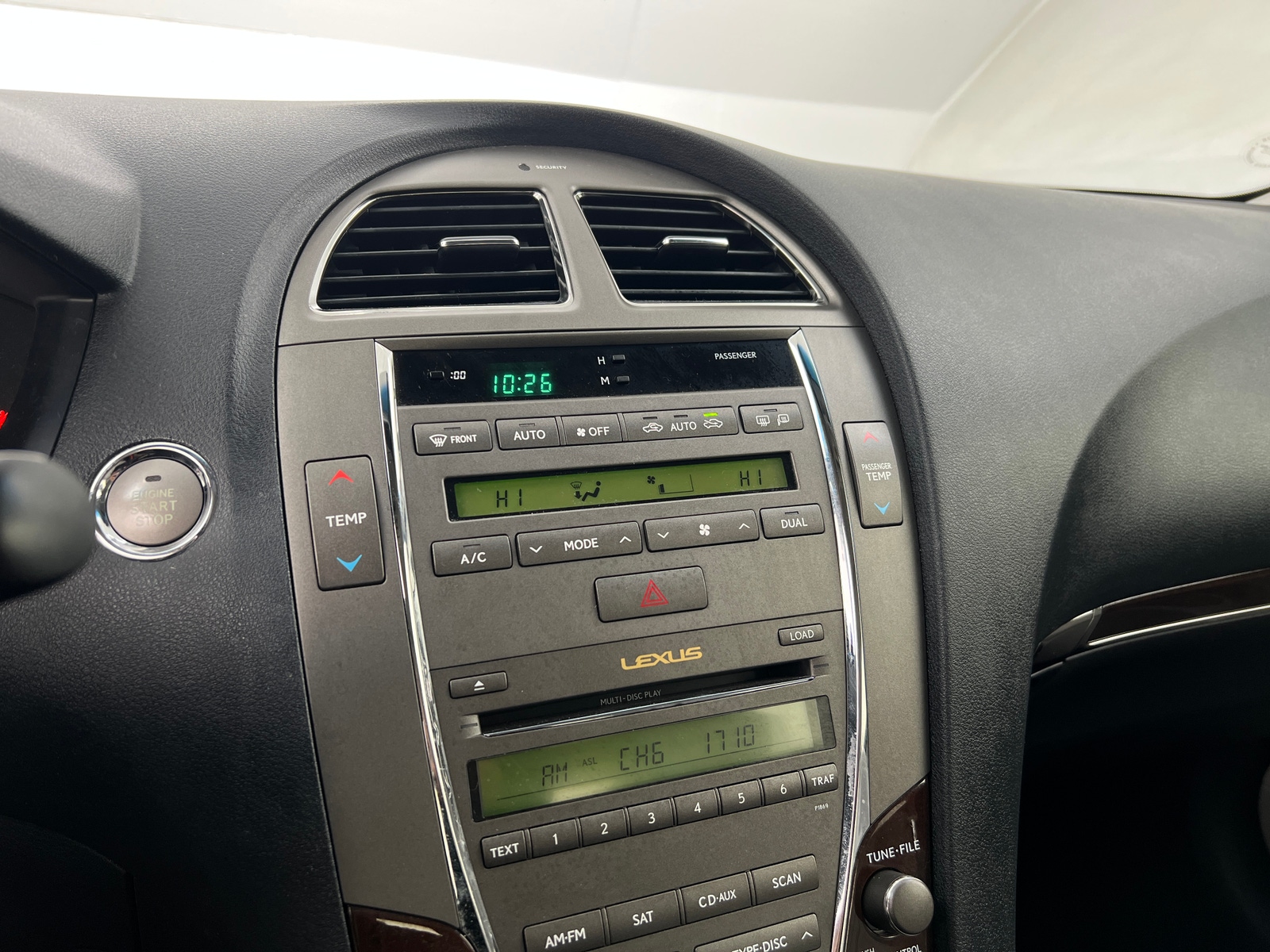 Thumbnail: 2012 Lexus ES - 3