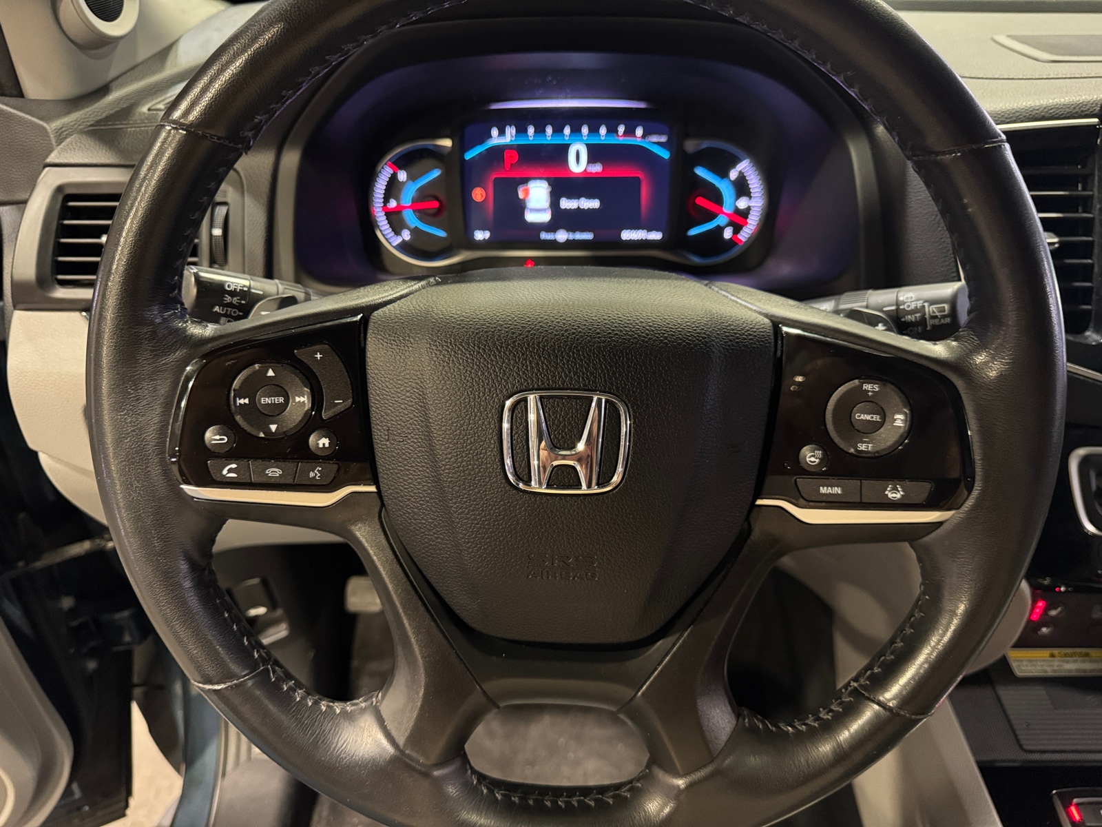 Thumbnail: 2019 Honda Pilot - 4