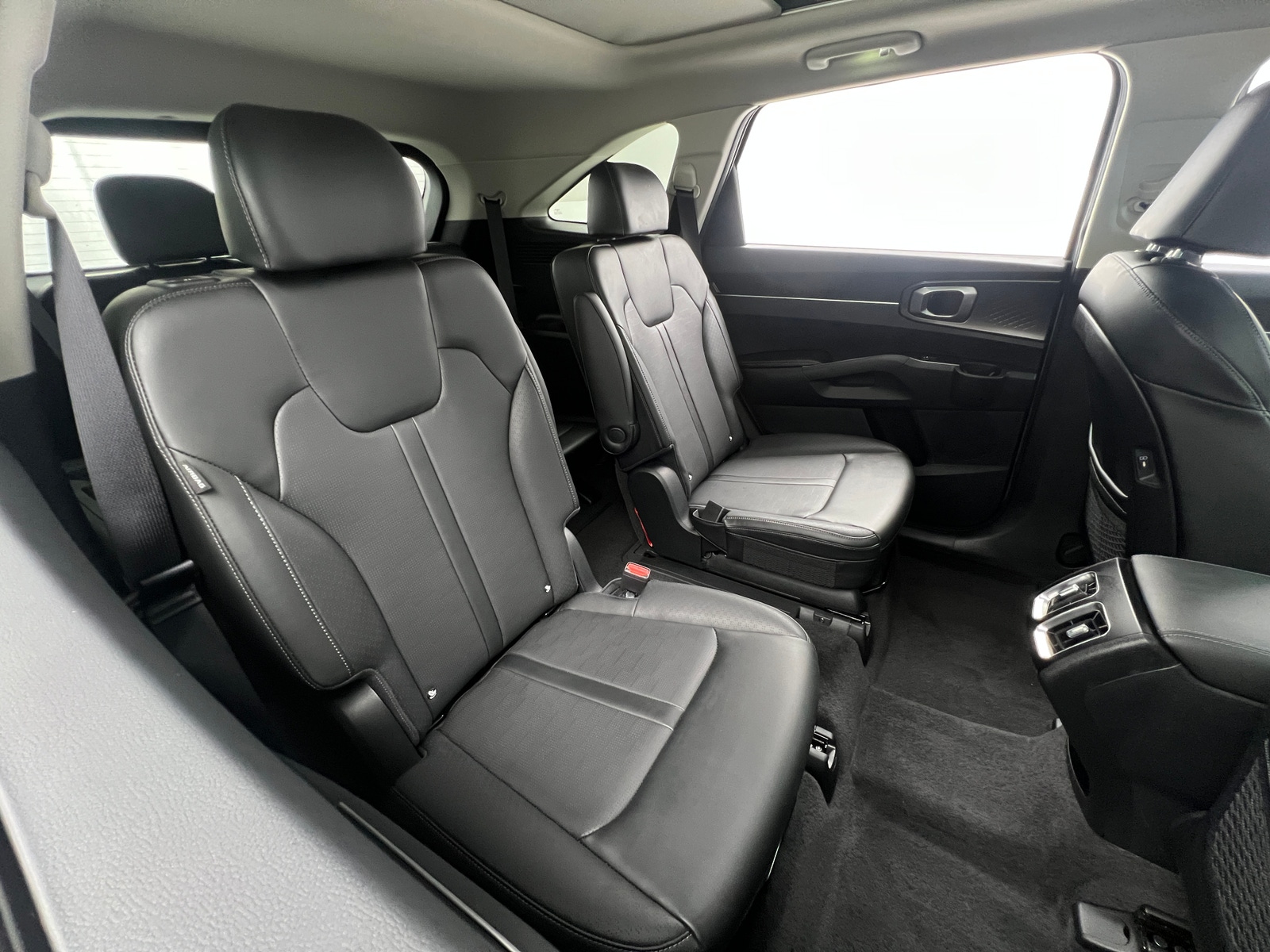 Thumbnail: 2025 Kia Sorento - 5