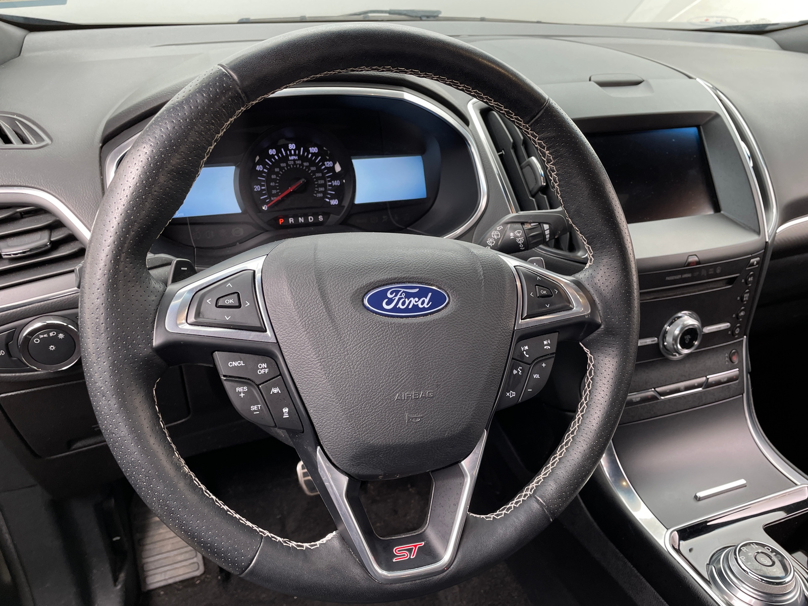 Thumbnail: 2019 Ford Edge - 4