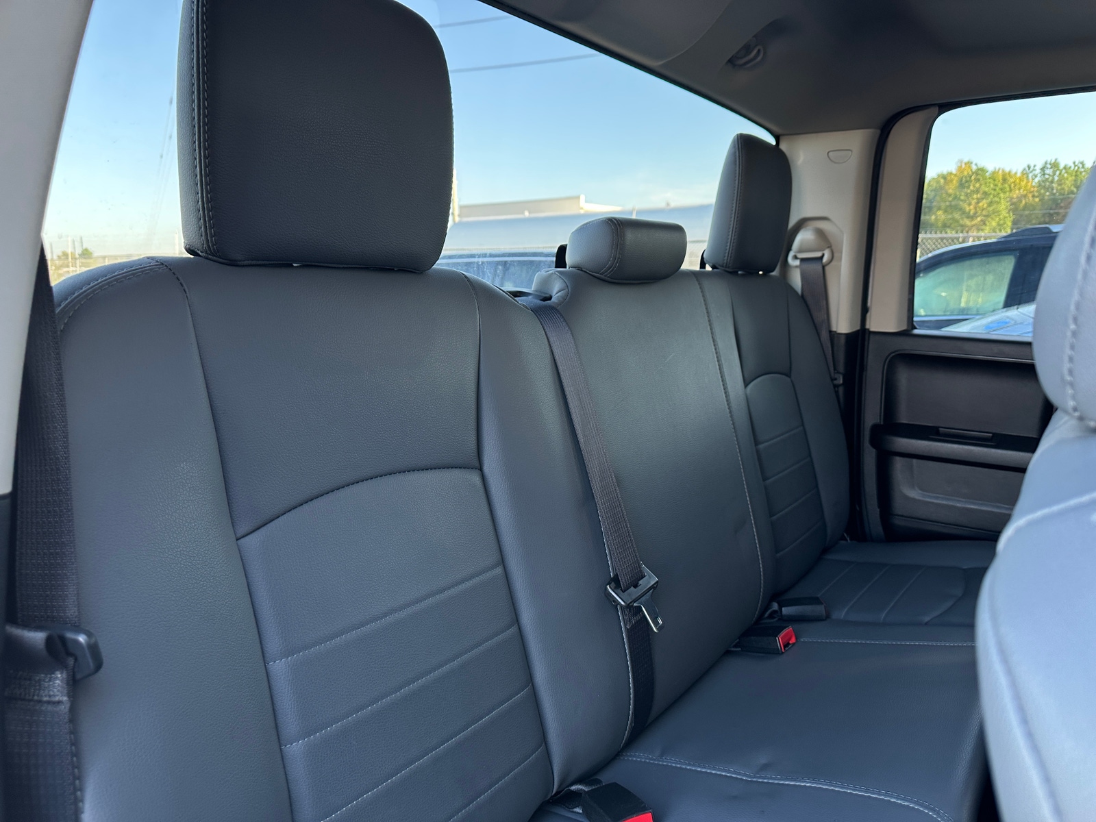 Thumbnail: 2019 RAM 1500 Classic - 5