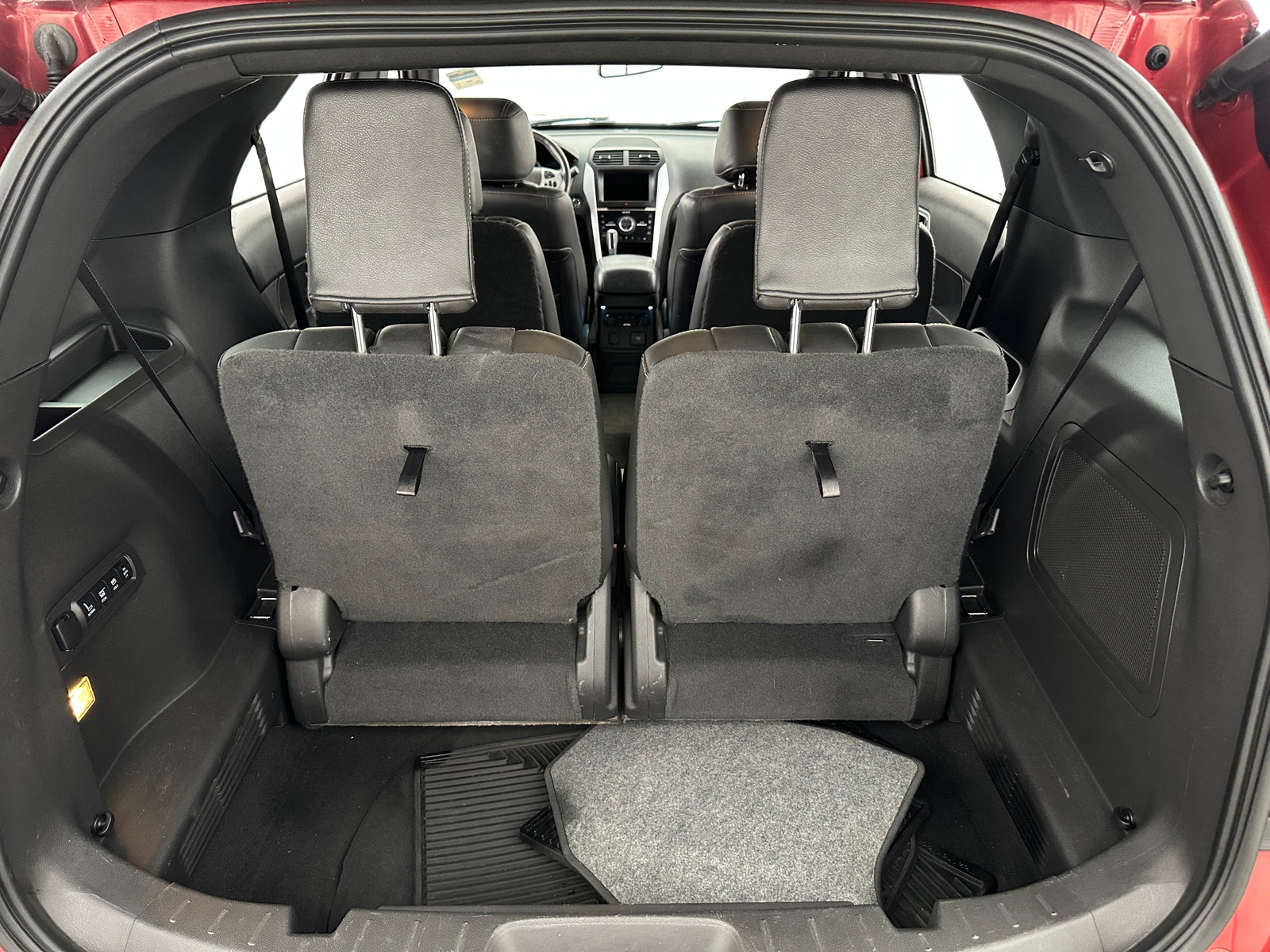 Thumbnail: 2015 Ford Explorer - 6