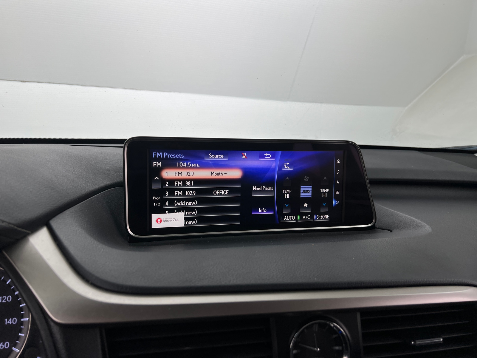 Thumbnail: 2019 Lexus RX - 3