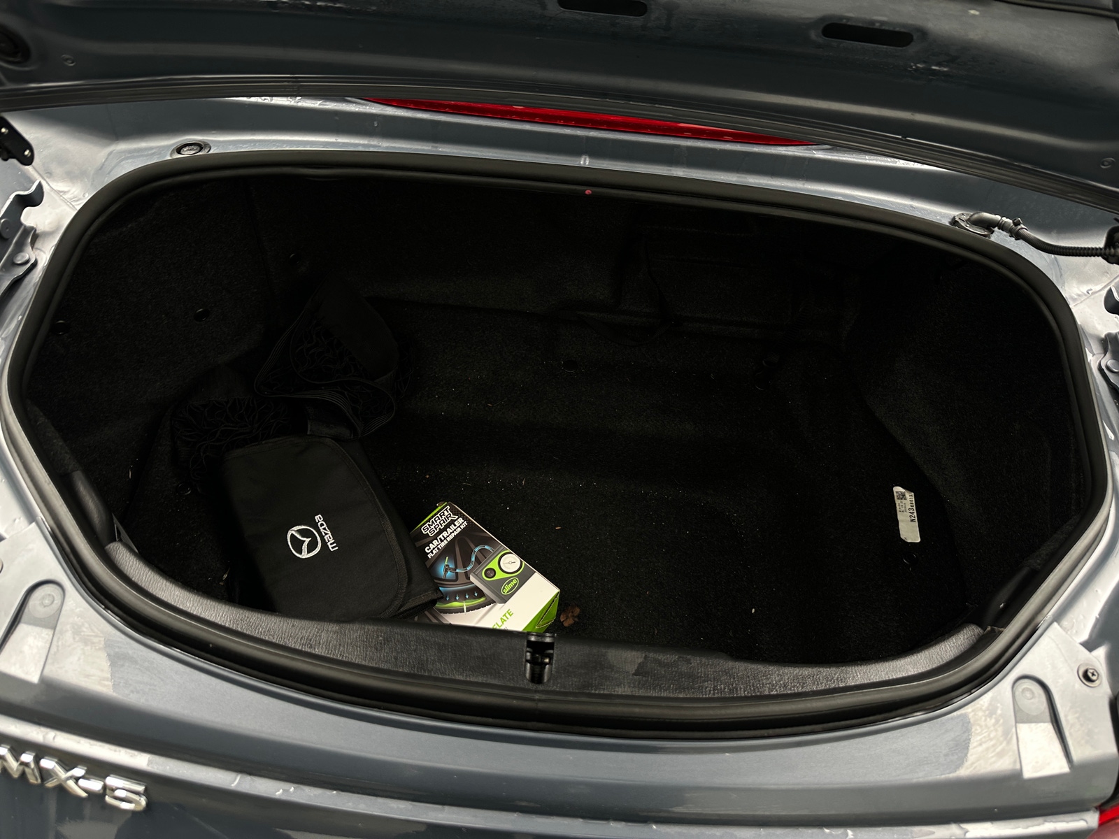 Thumbnail: 2020 Mazda MX-5 Miata - 5