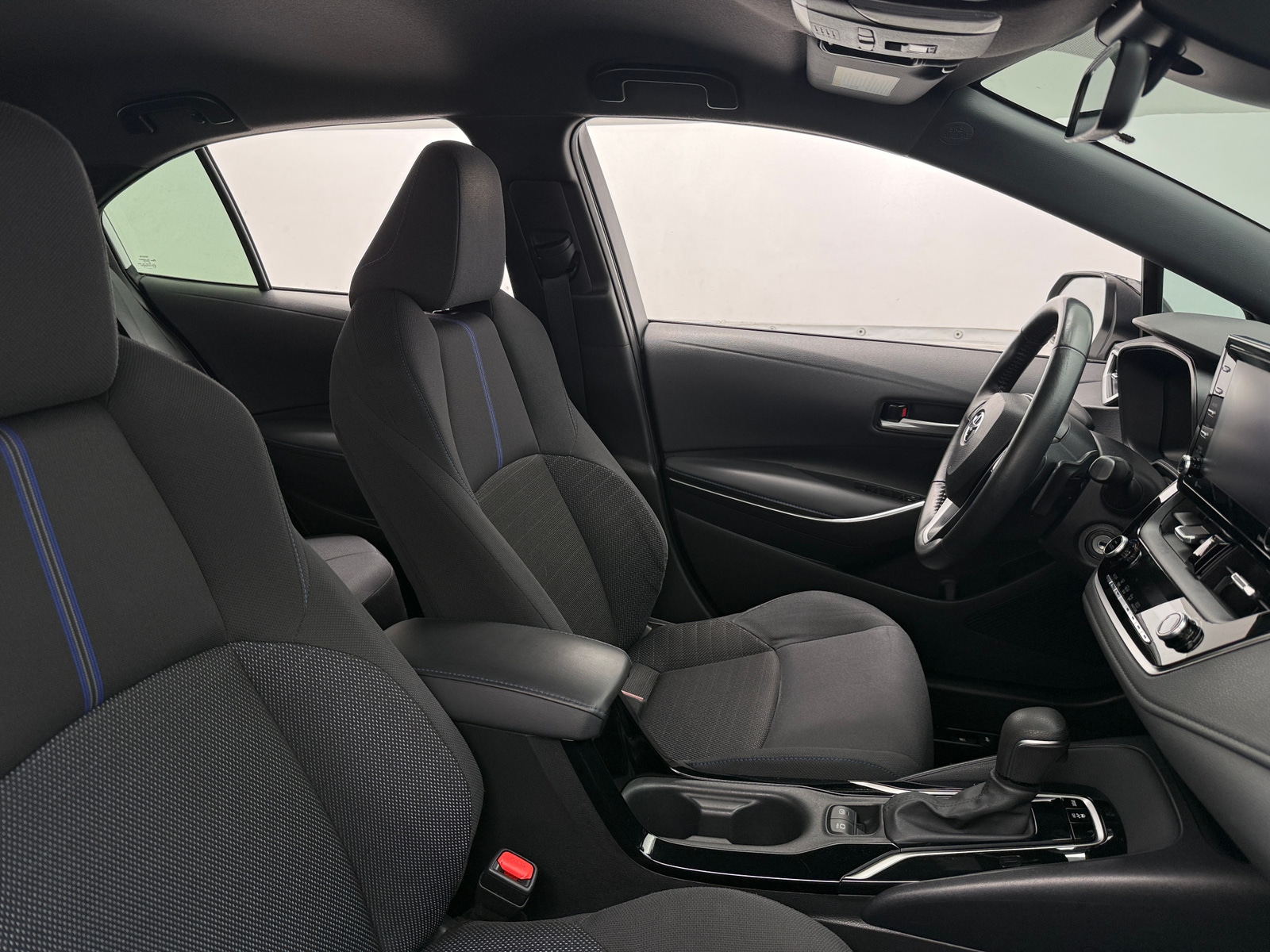 Thumbnail: 2021 Toyota Corolla - 2