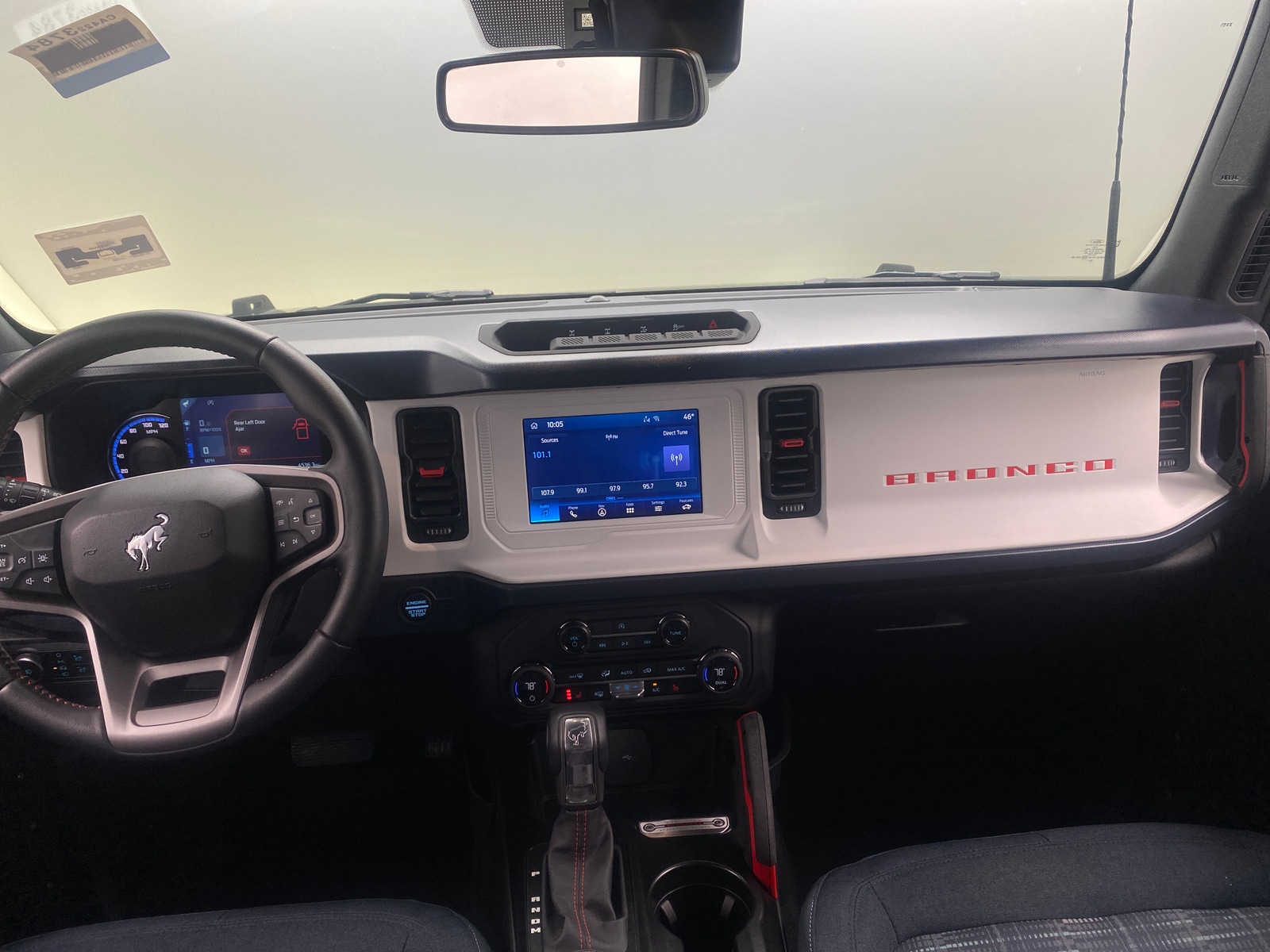 Thumbnail: 2023 Ford Bronco - 3