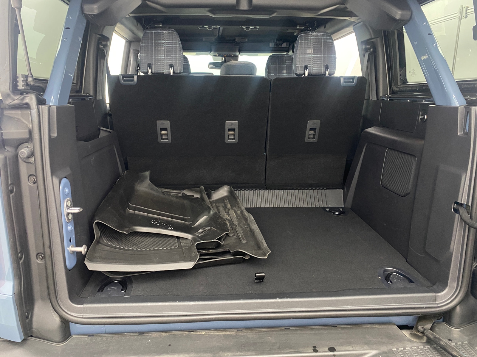 Thumbnail: 2023 Ford Bronco - 7