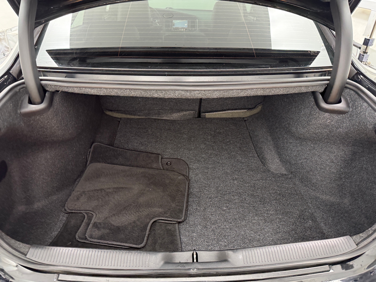 Thumbnail: 2015 Dodge Charger - 7