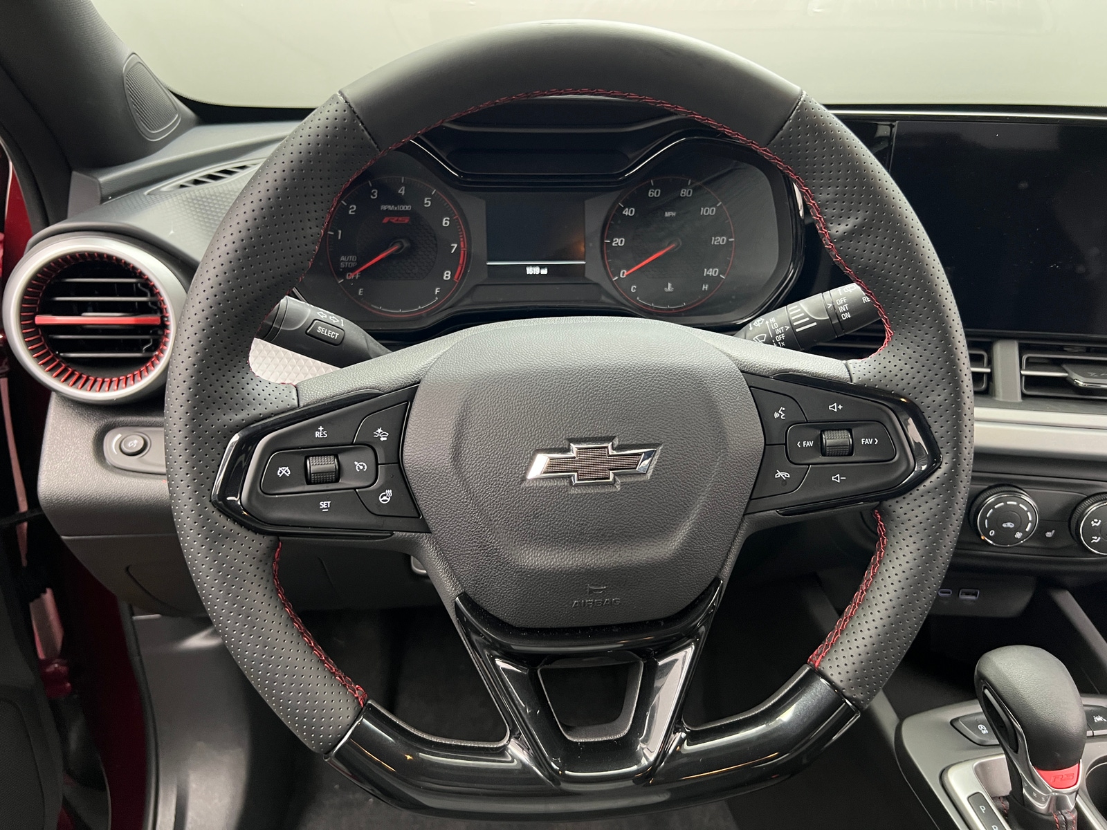 Thumbnail: 2025 Chevrolet Trax - 5