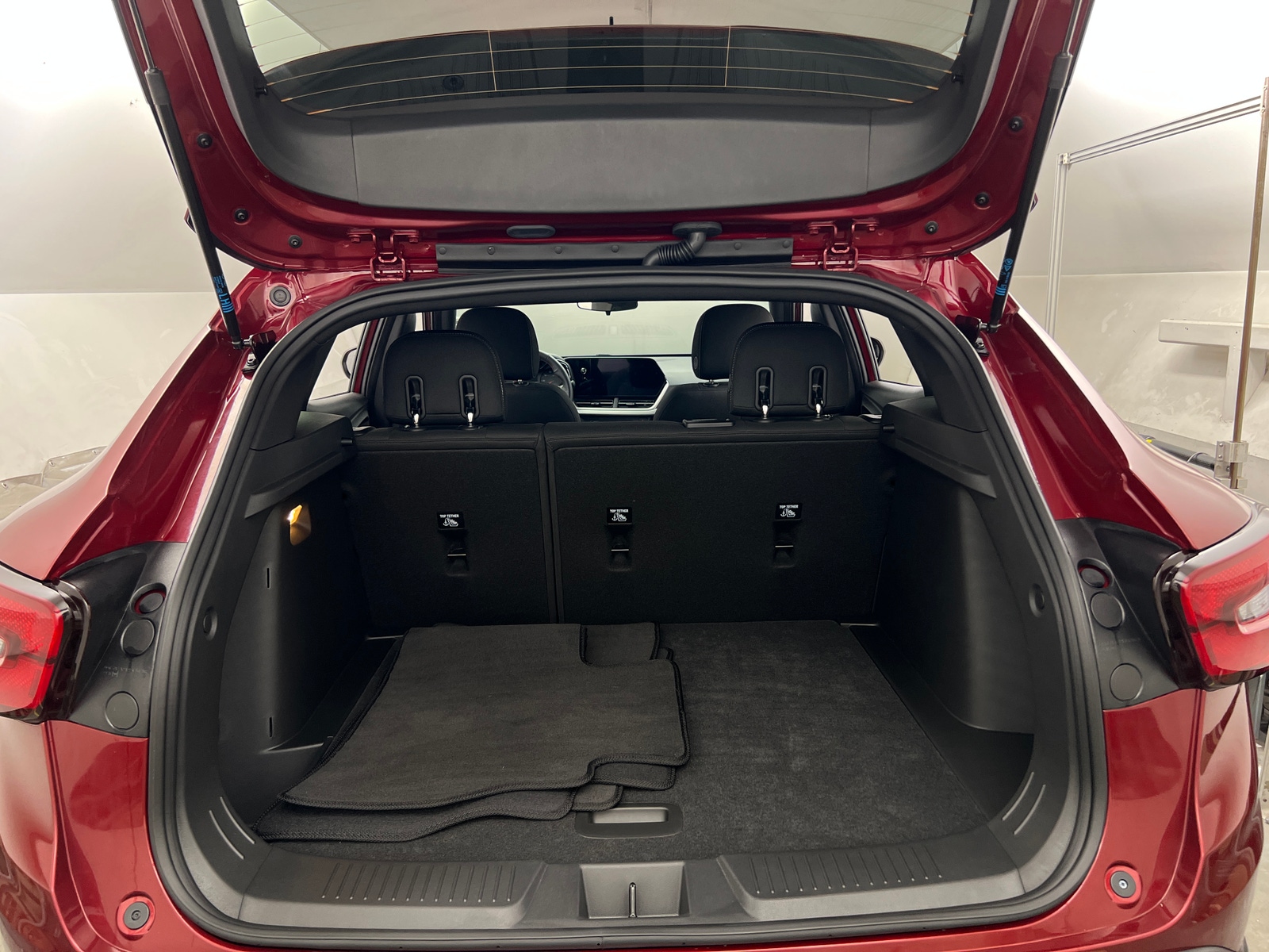 Thumbnail: 2025 Chevrolet Trax - 7