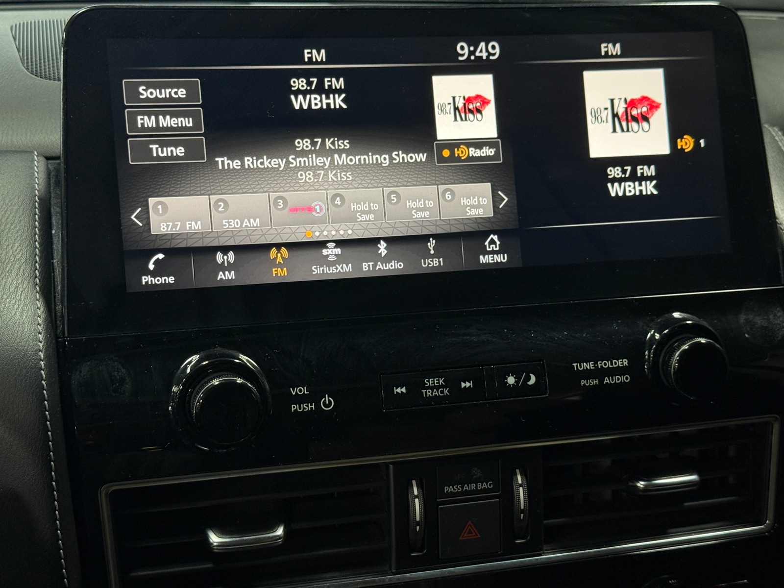 Thumbnail: 2021 Nissan Armada - 3