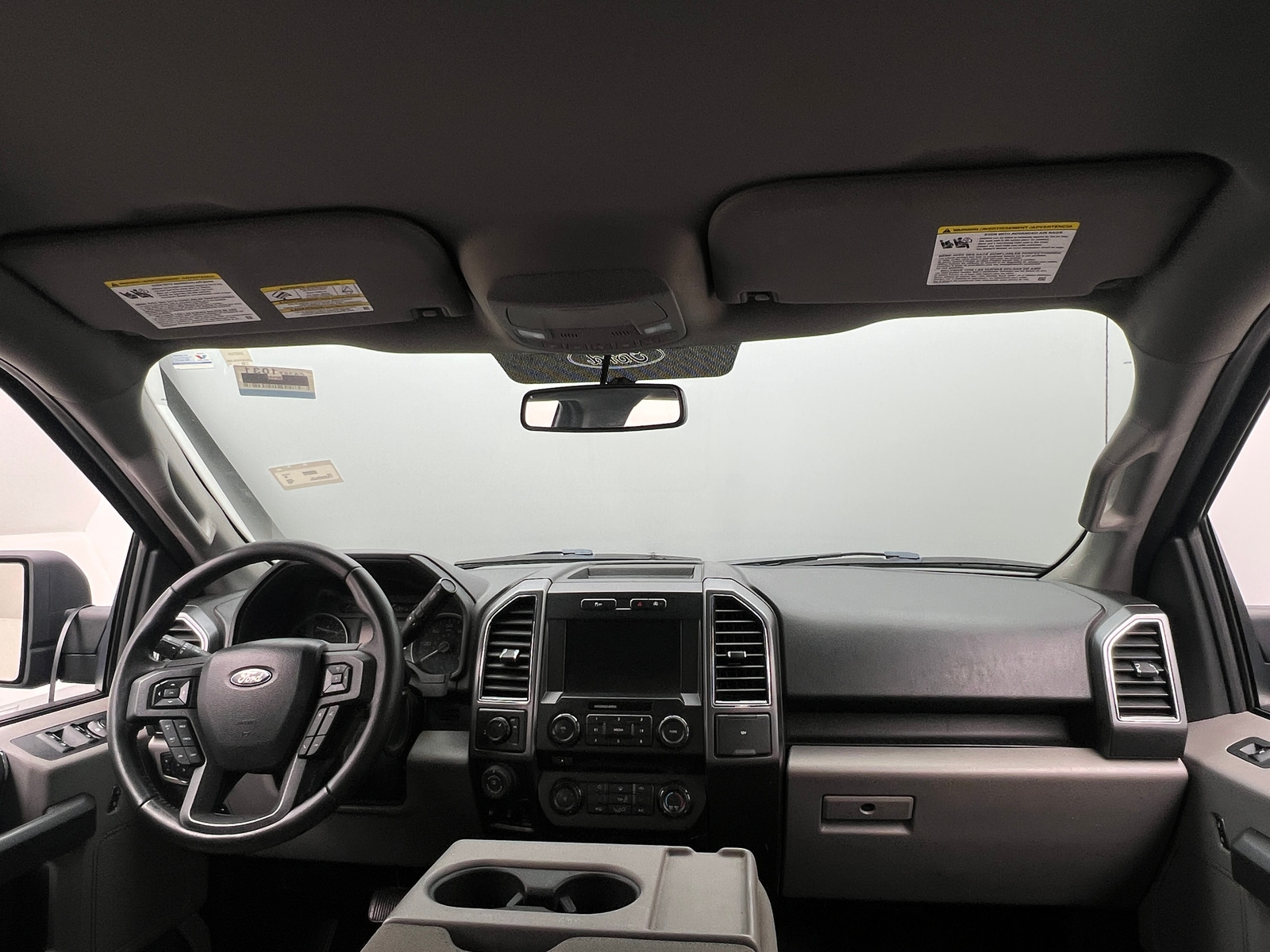 Thumbnail: 2018 Ford Econoline - 3