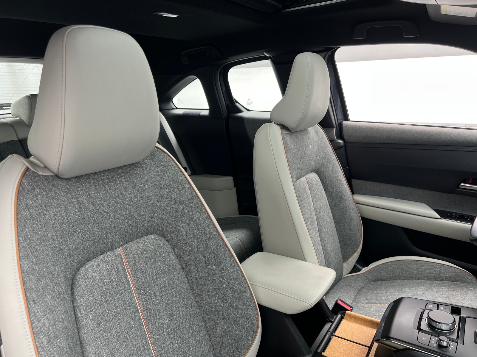 Thumbnail: 2023 Mazda MX-30 - 2