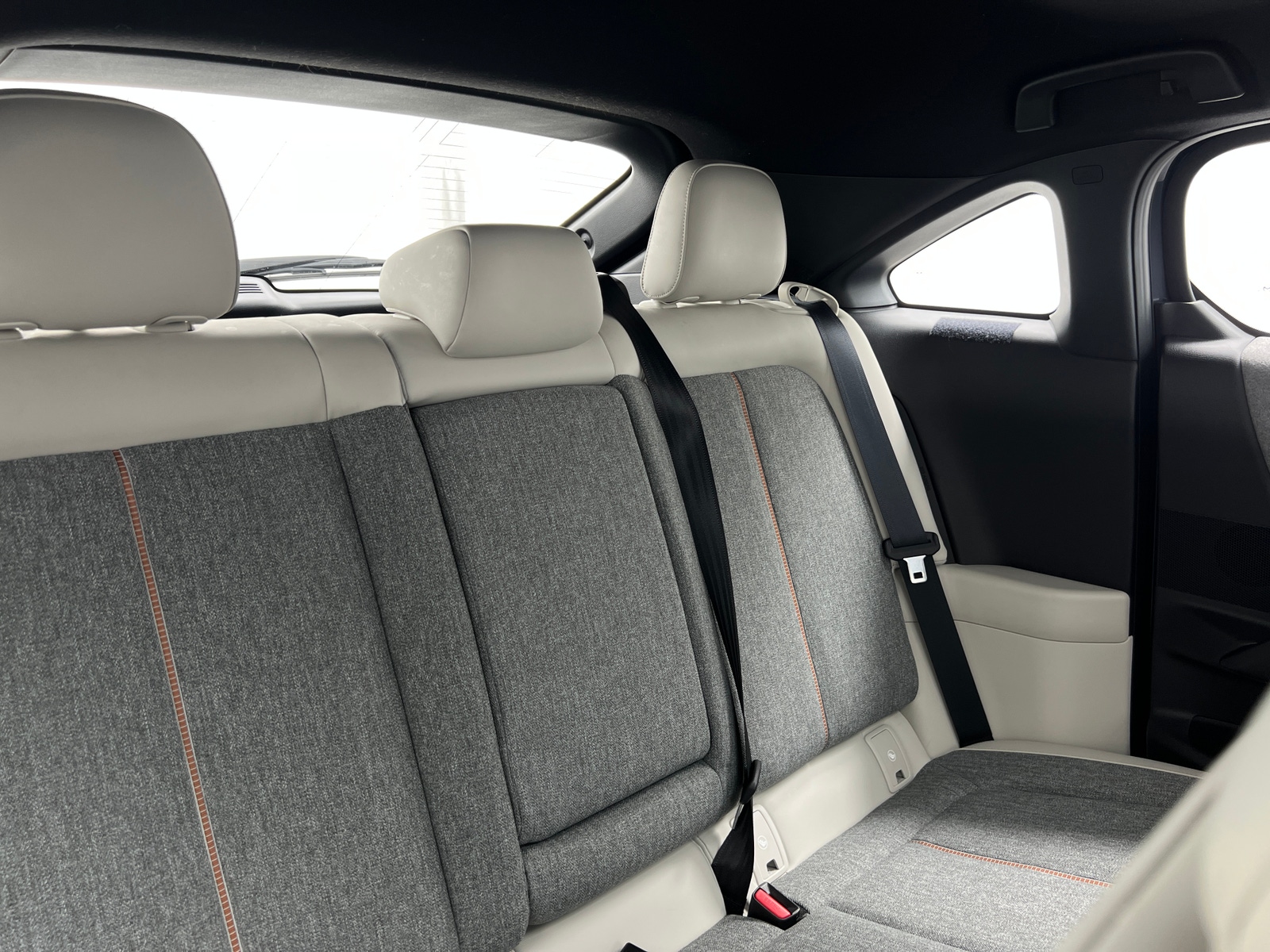 Thumbnail: 2023 Mazda MX-30 - 6