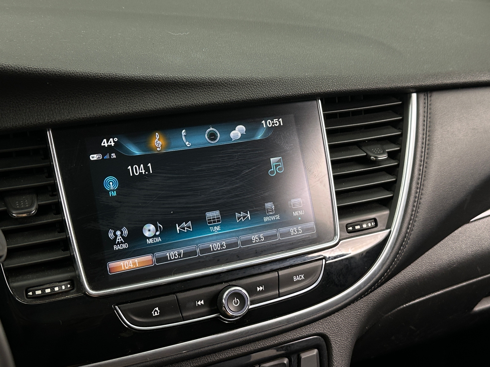 Thumbnail: 2019 Buick Encore - 3