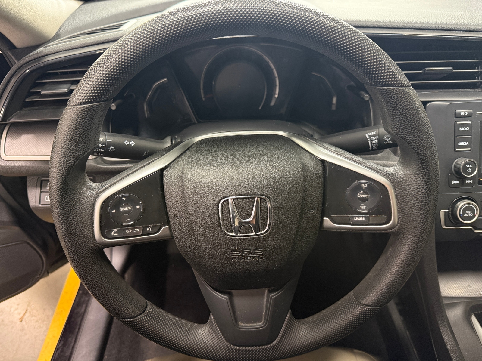 Thumbnail: 2018 Honda Civic - 5