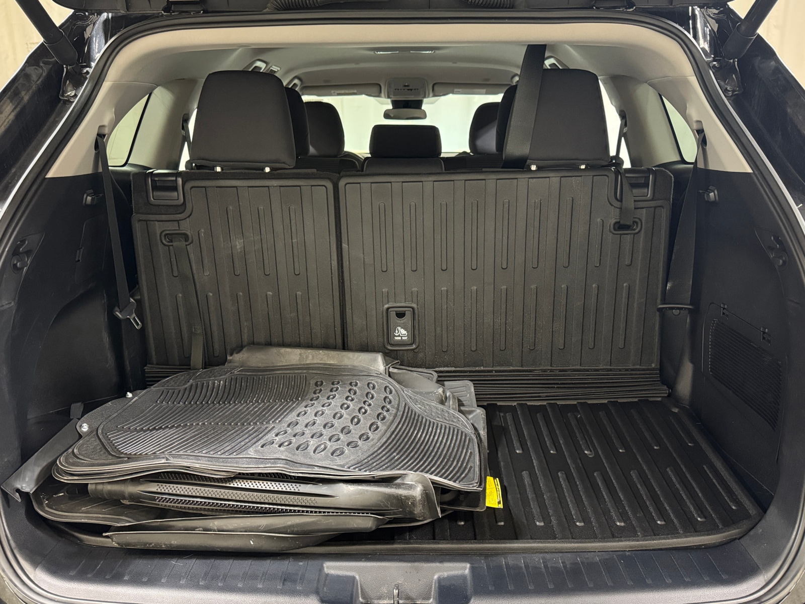 Thumbnail: 2024 Toyota Highlander - 7